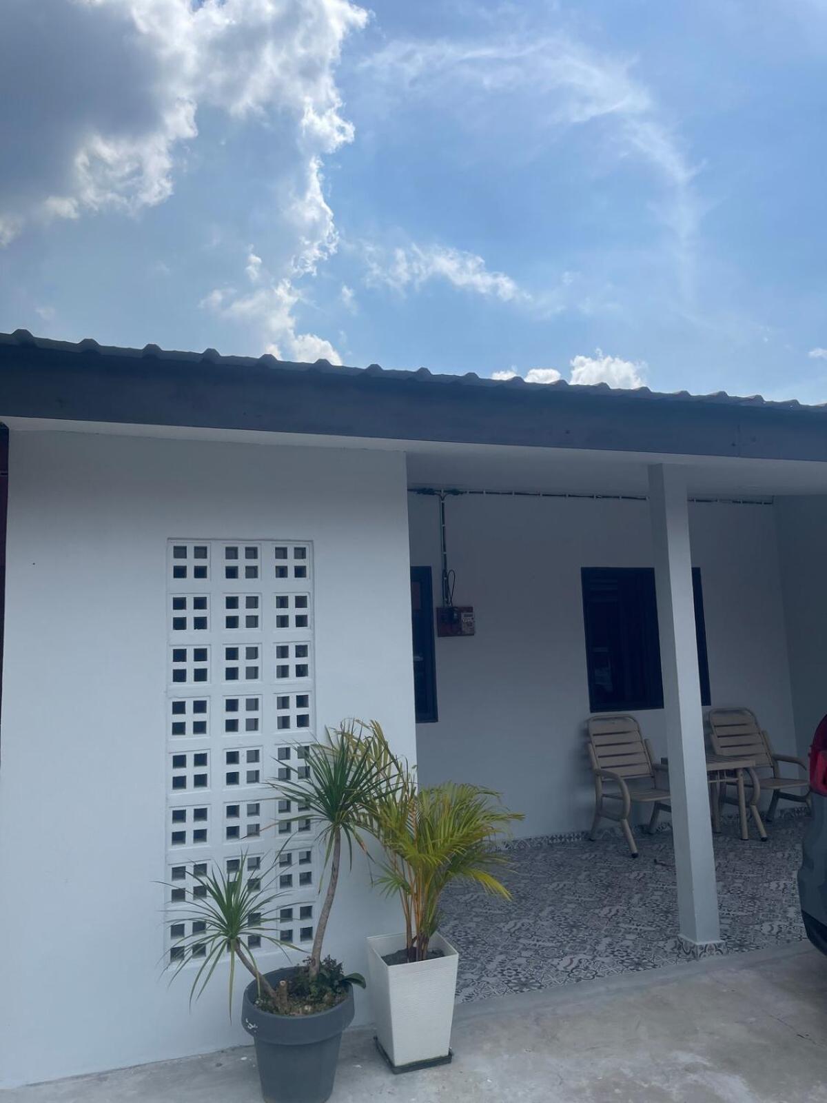 Tanah Embah RumahLima melayu sahaja