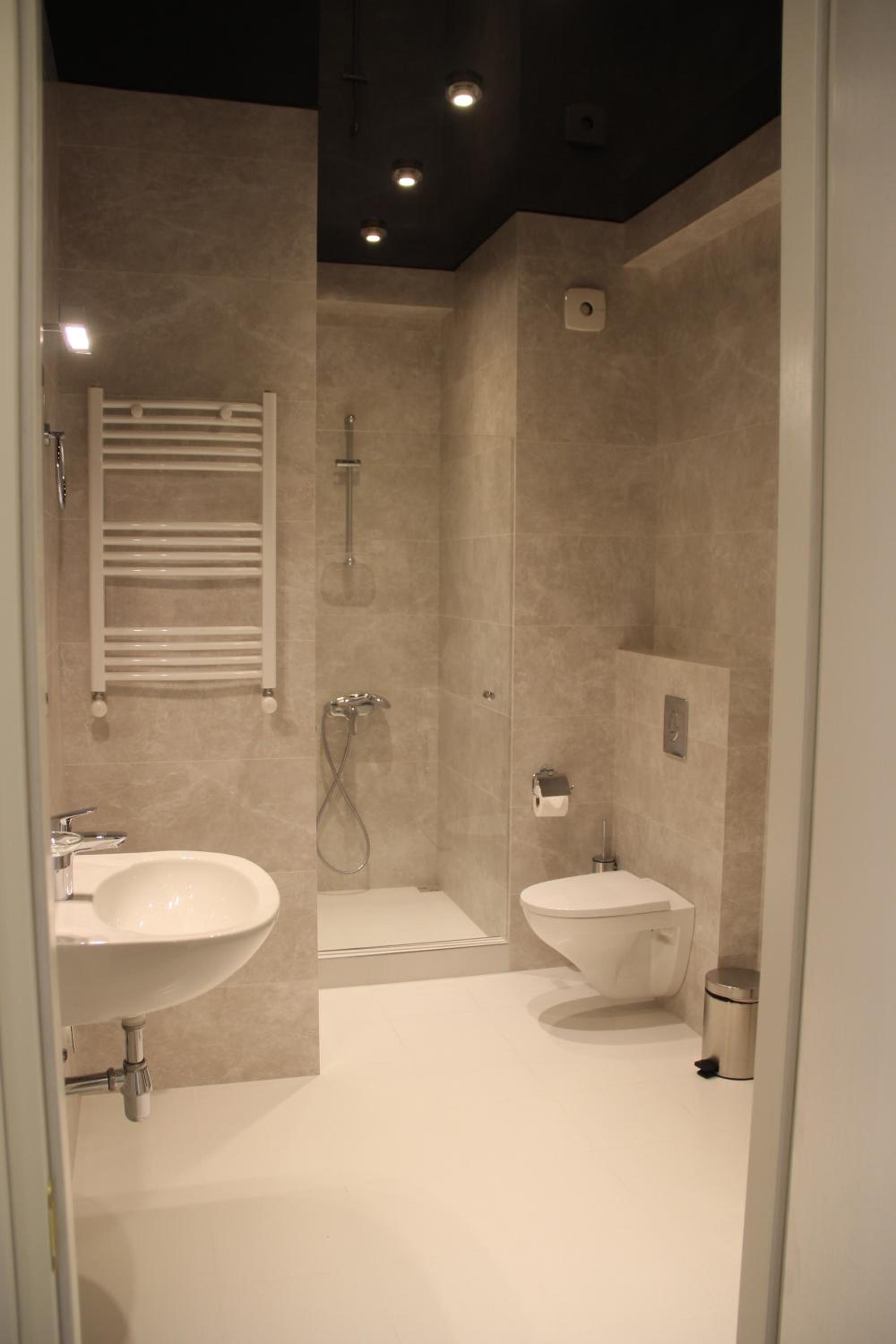Maxela Apartments — photo 32