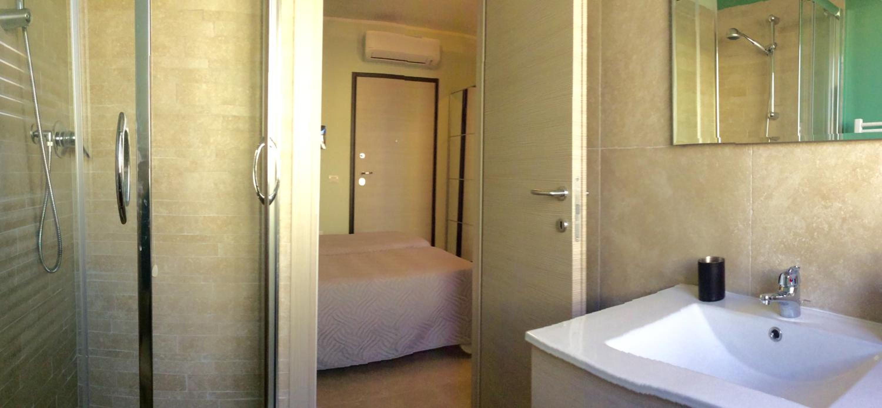 Guest House Roma Express