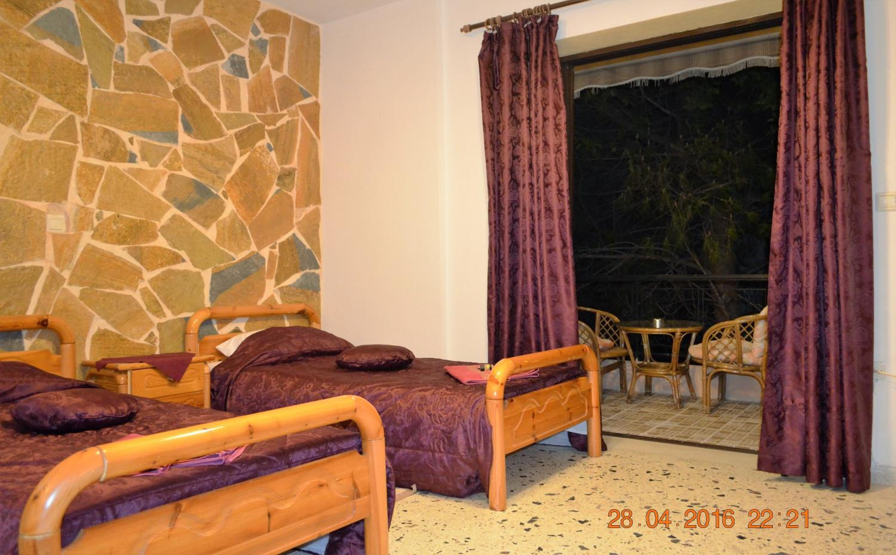 Apartments Zoumperi