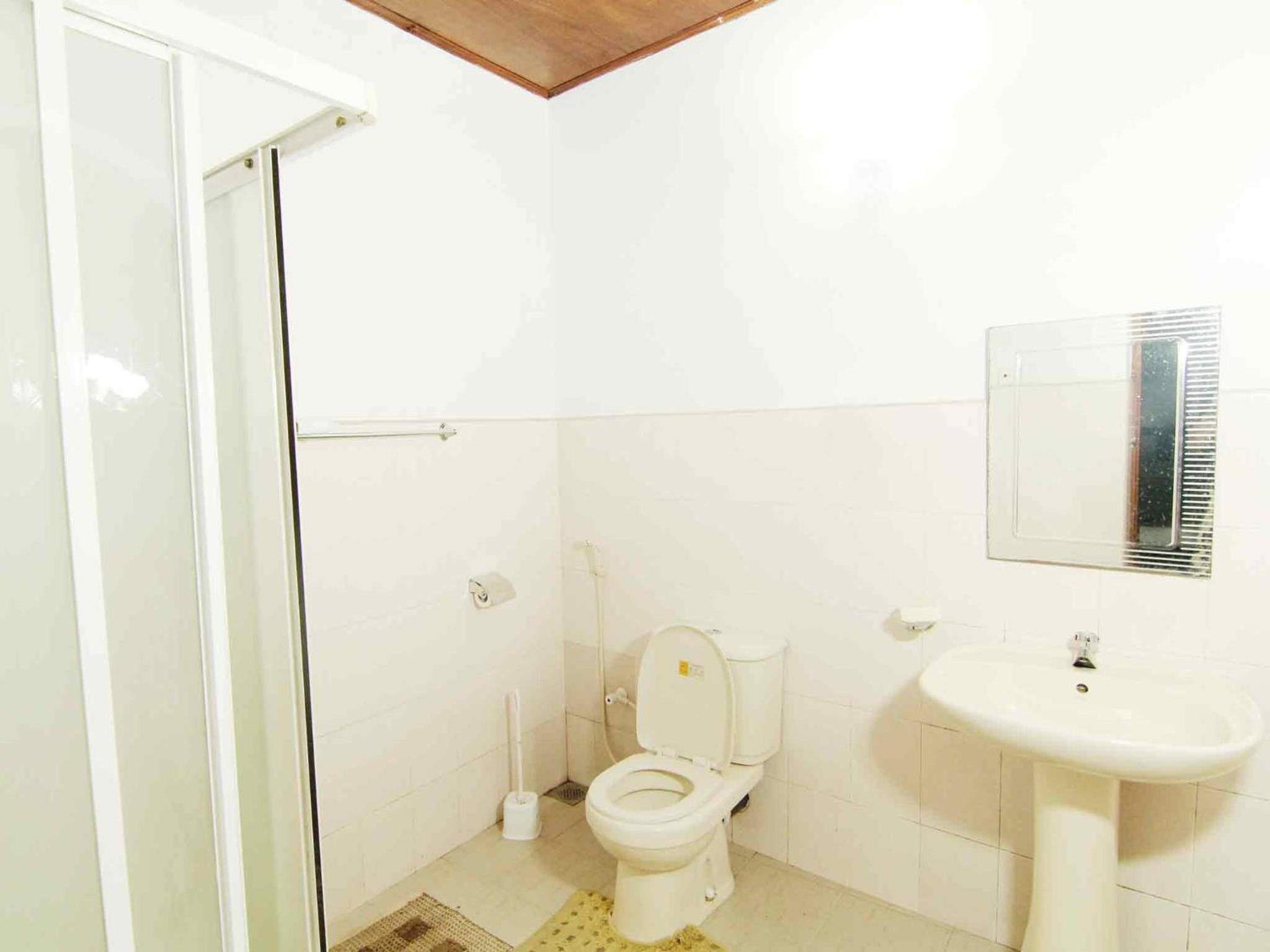 2in1 Kandy Hostel