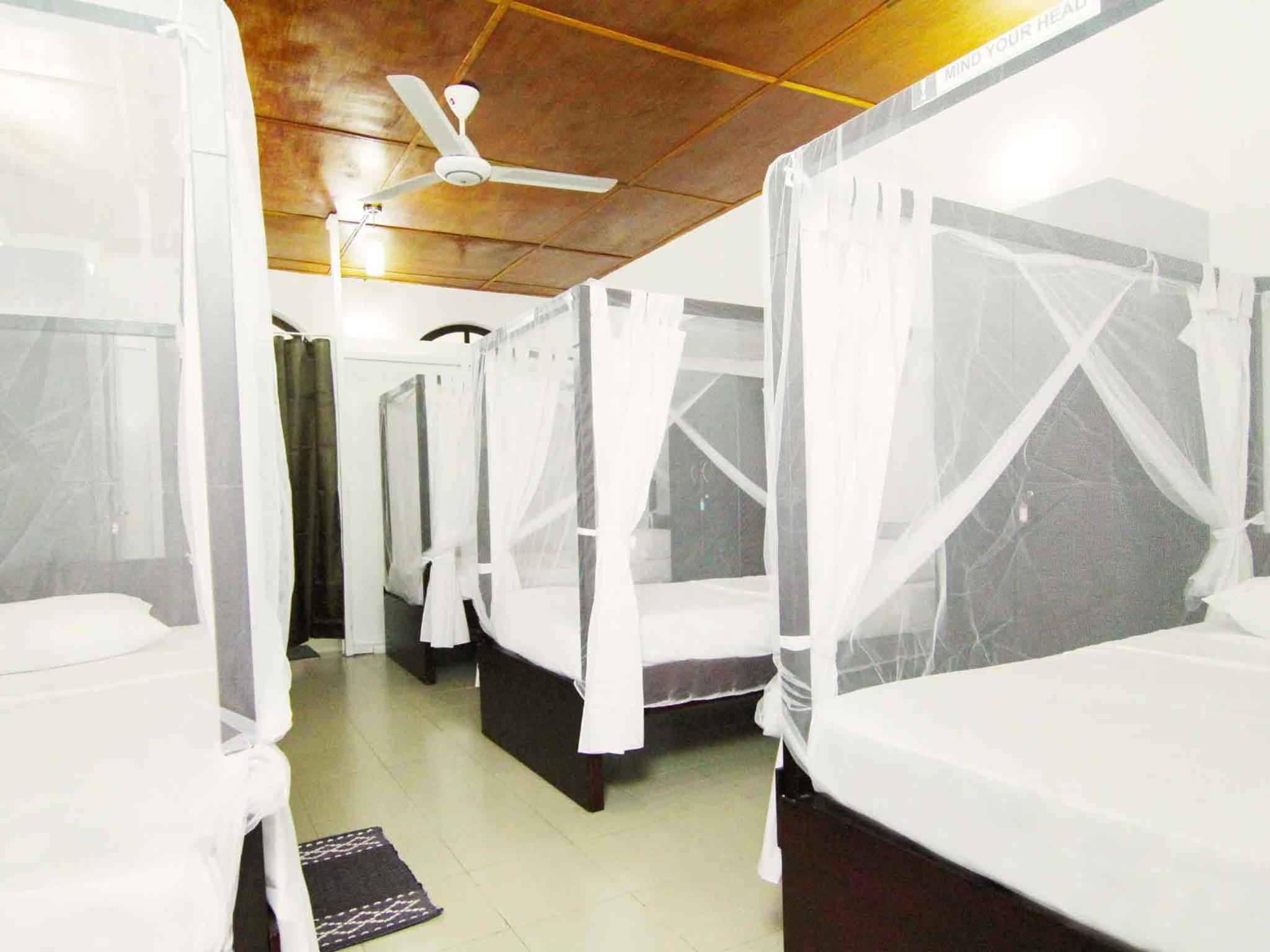 2in1 Kandy Hostel