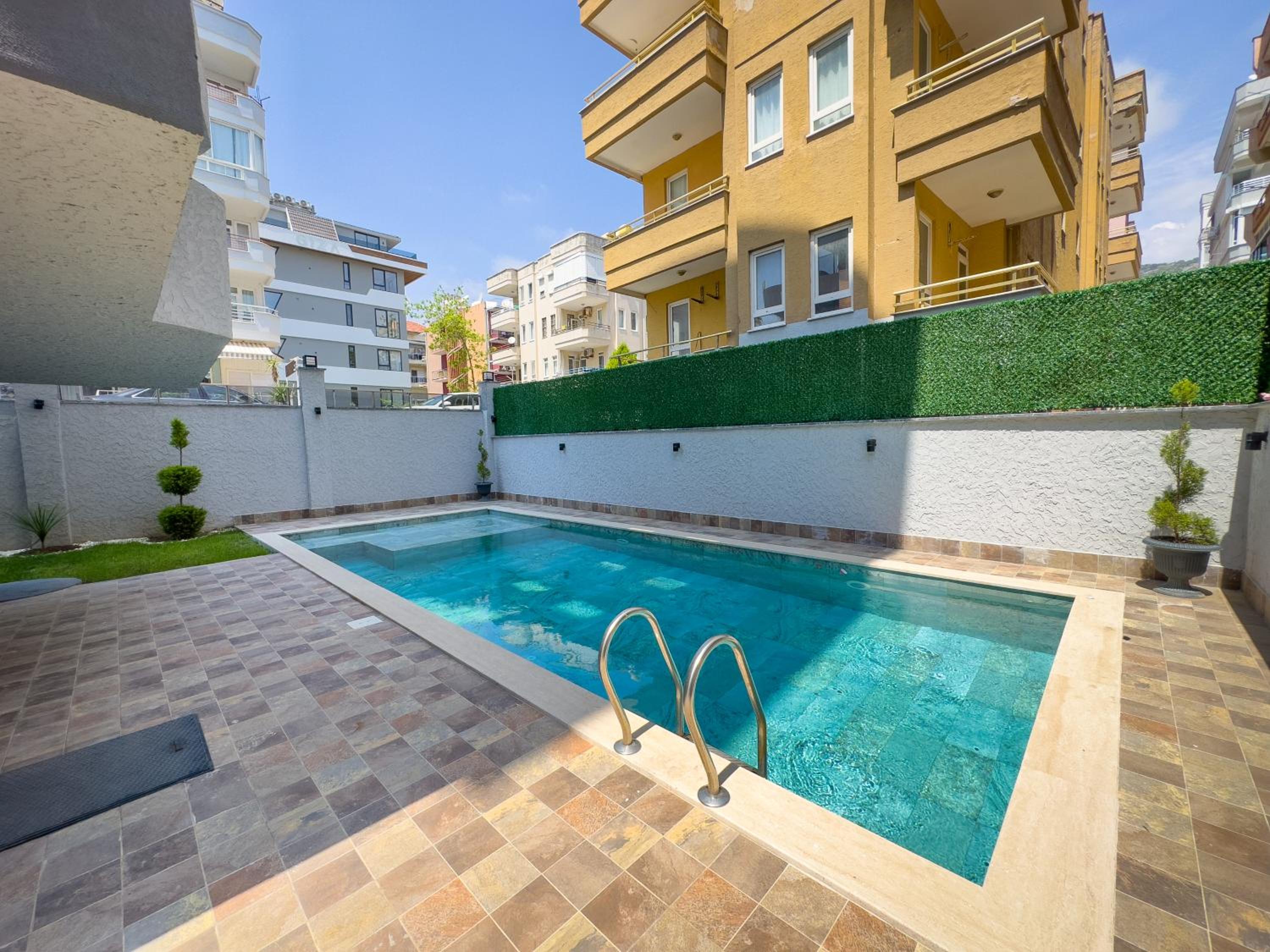 Qoople Litus seaside view apartments on Kleopatra beach