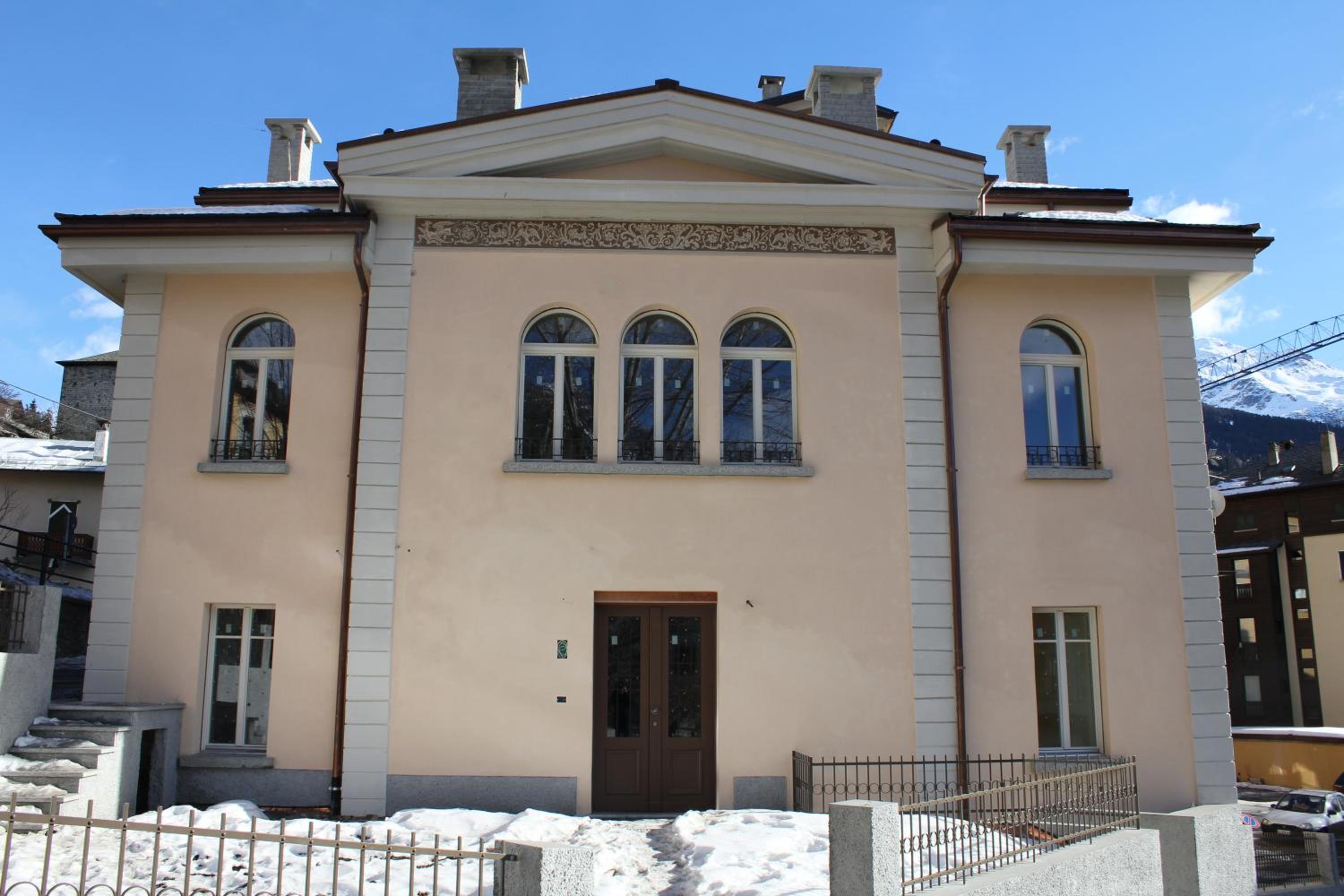 Photo 7