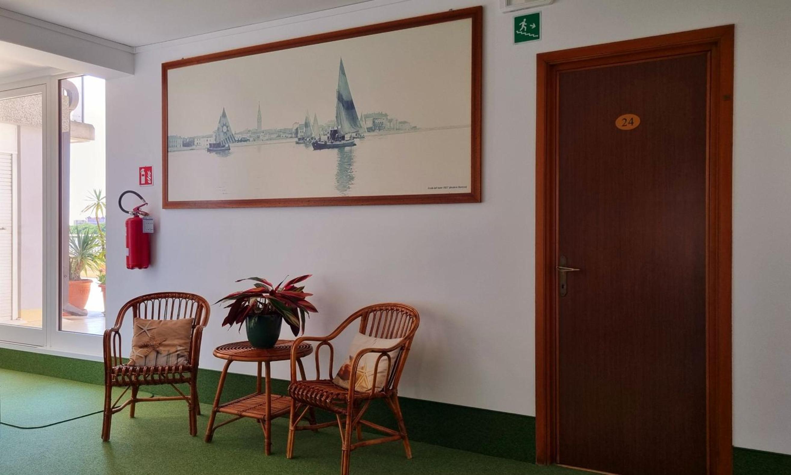 Hotel Carol, photo 30