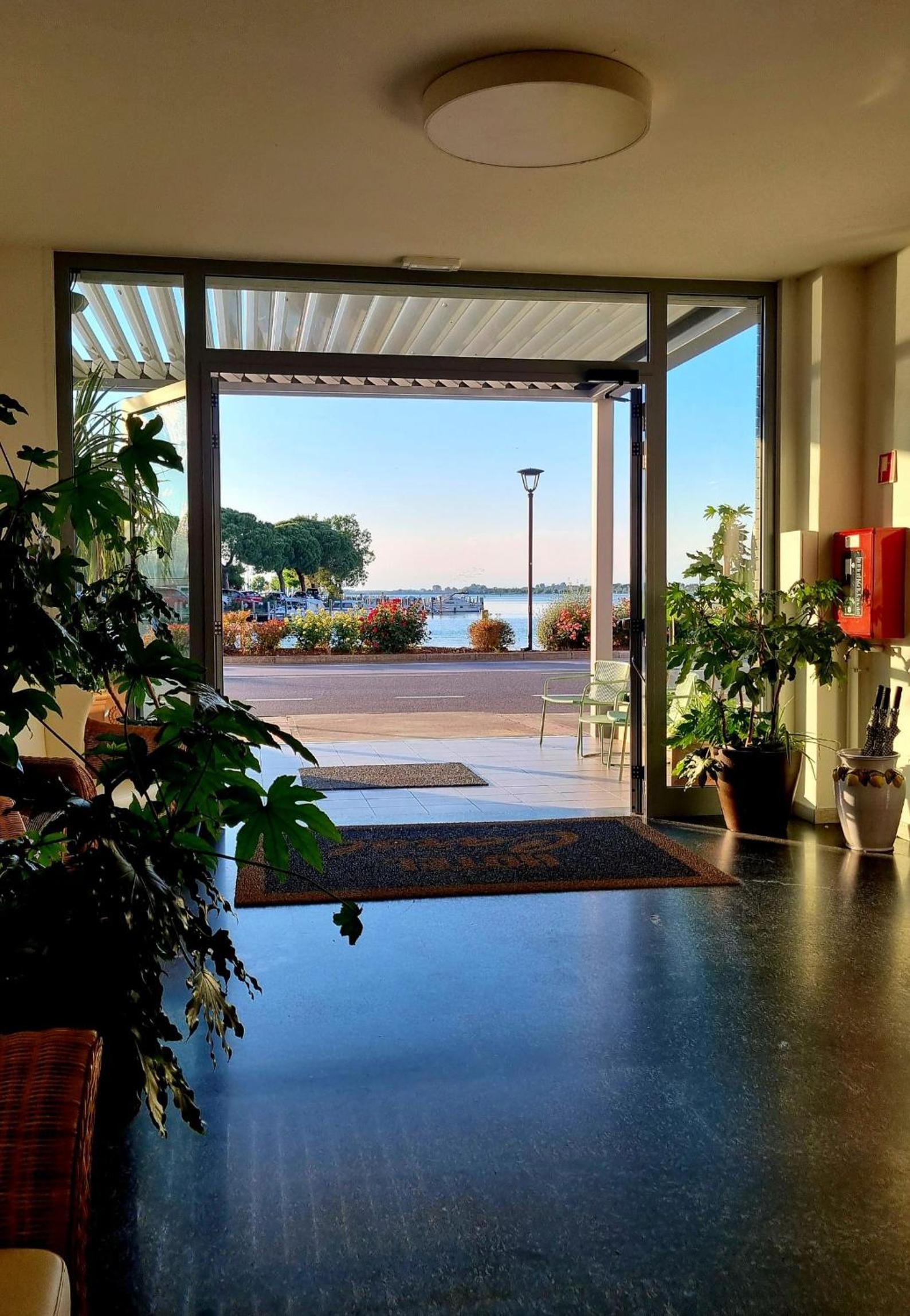 Hotel Carol, photo 42