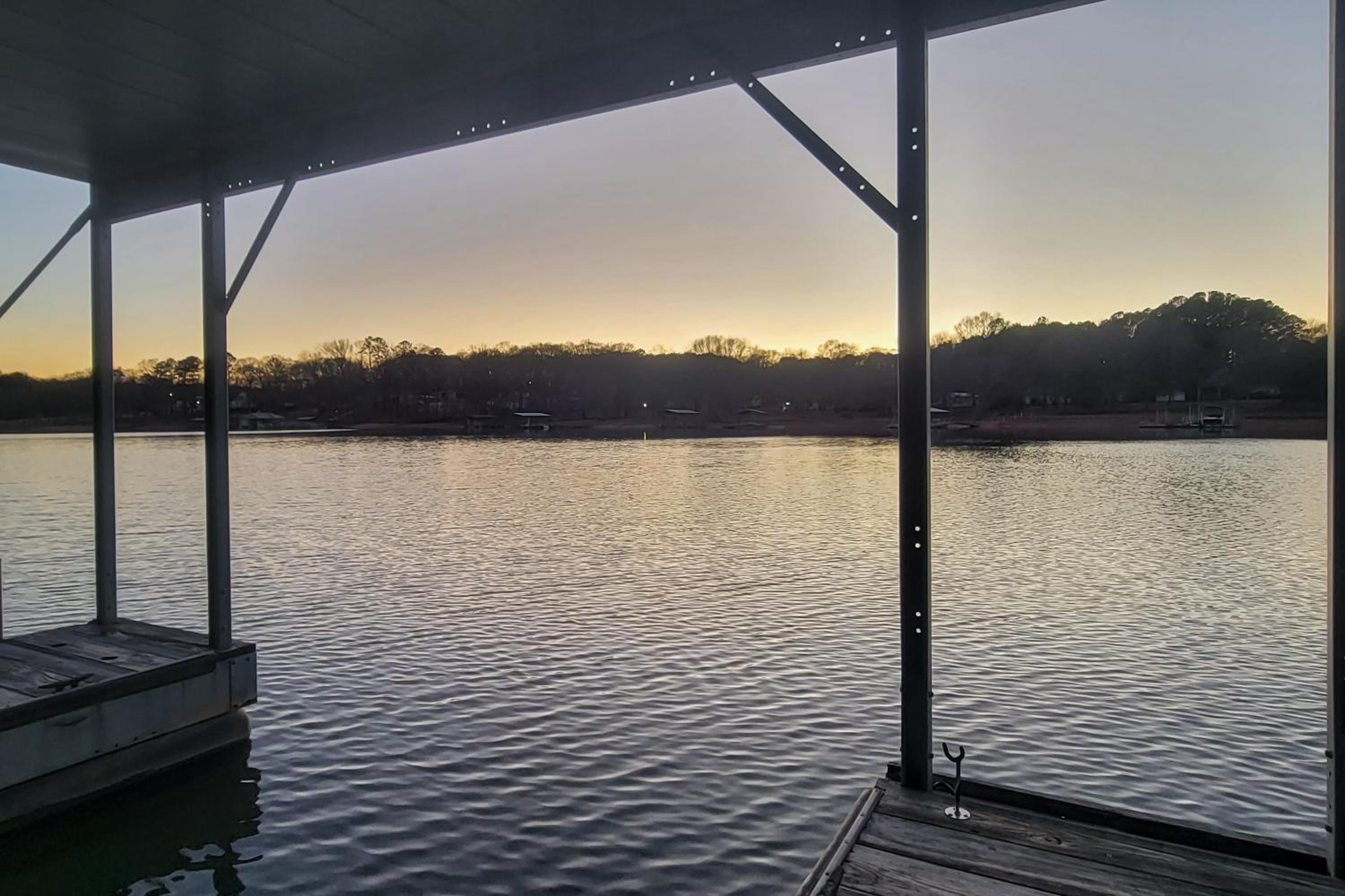 Private Dock and Game Room! Lake Hartwell Retreat