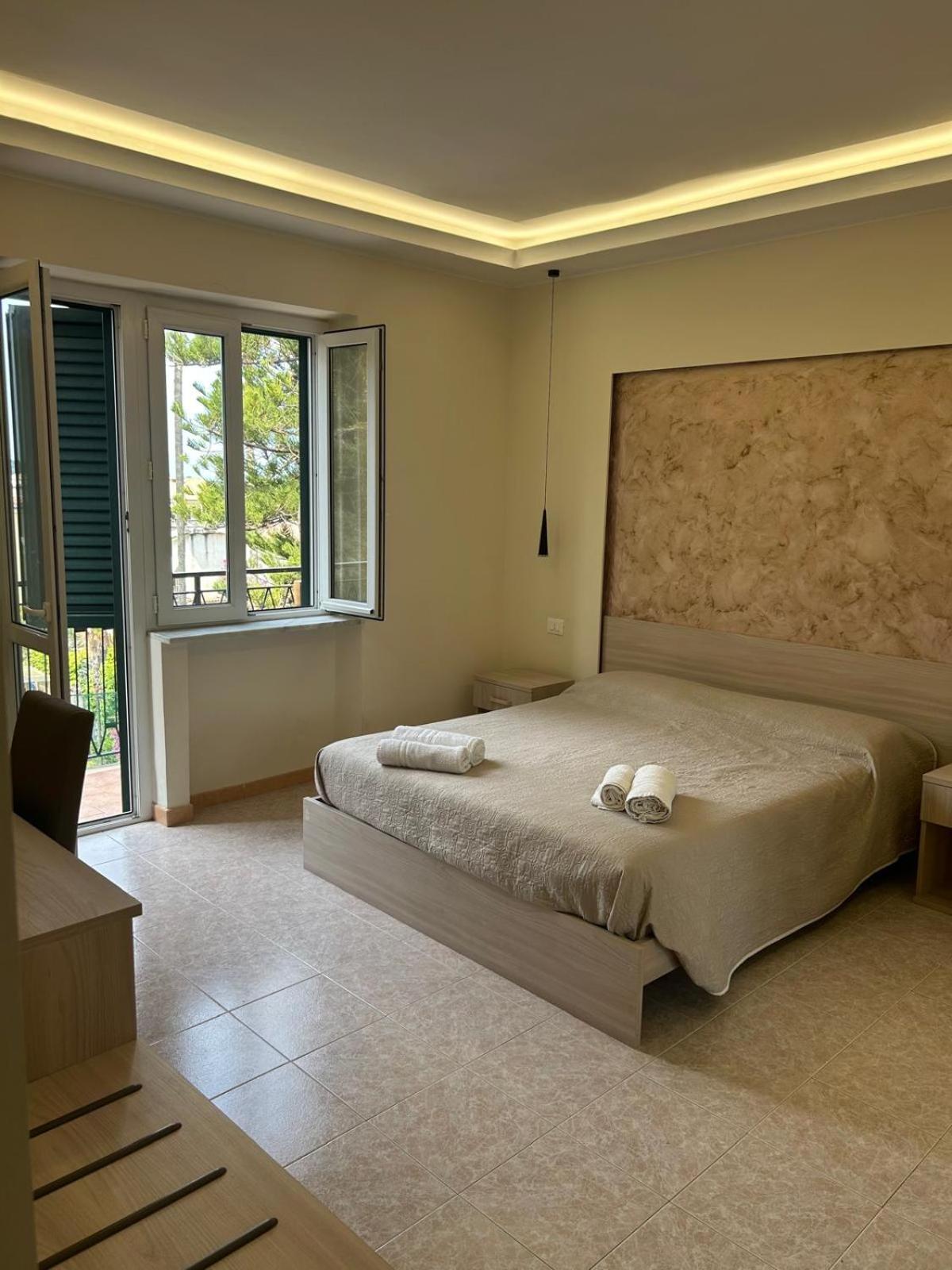 Vittorio Veneto Accomodation - Tropea city center, photo 27