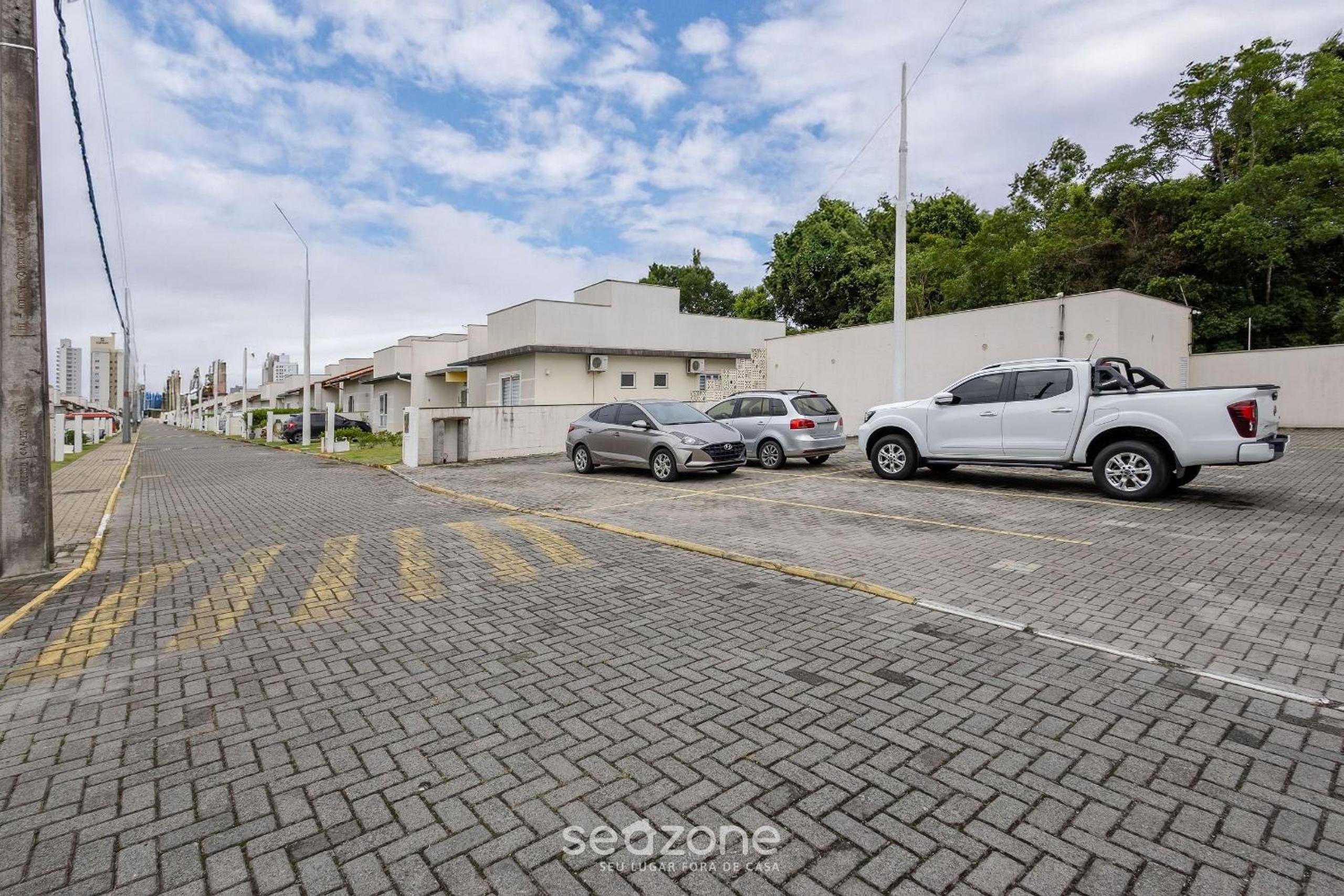 Leisure and convenience in a condominium just 600 meters from the beach - RAGs