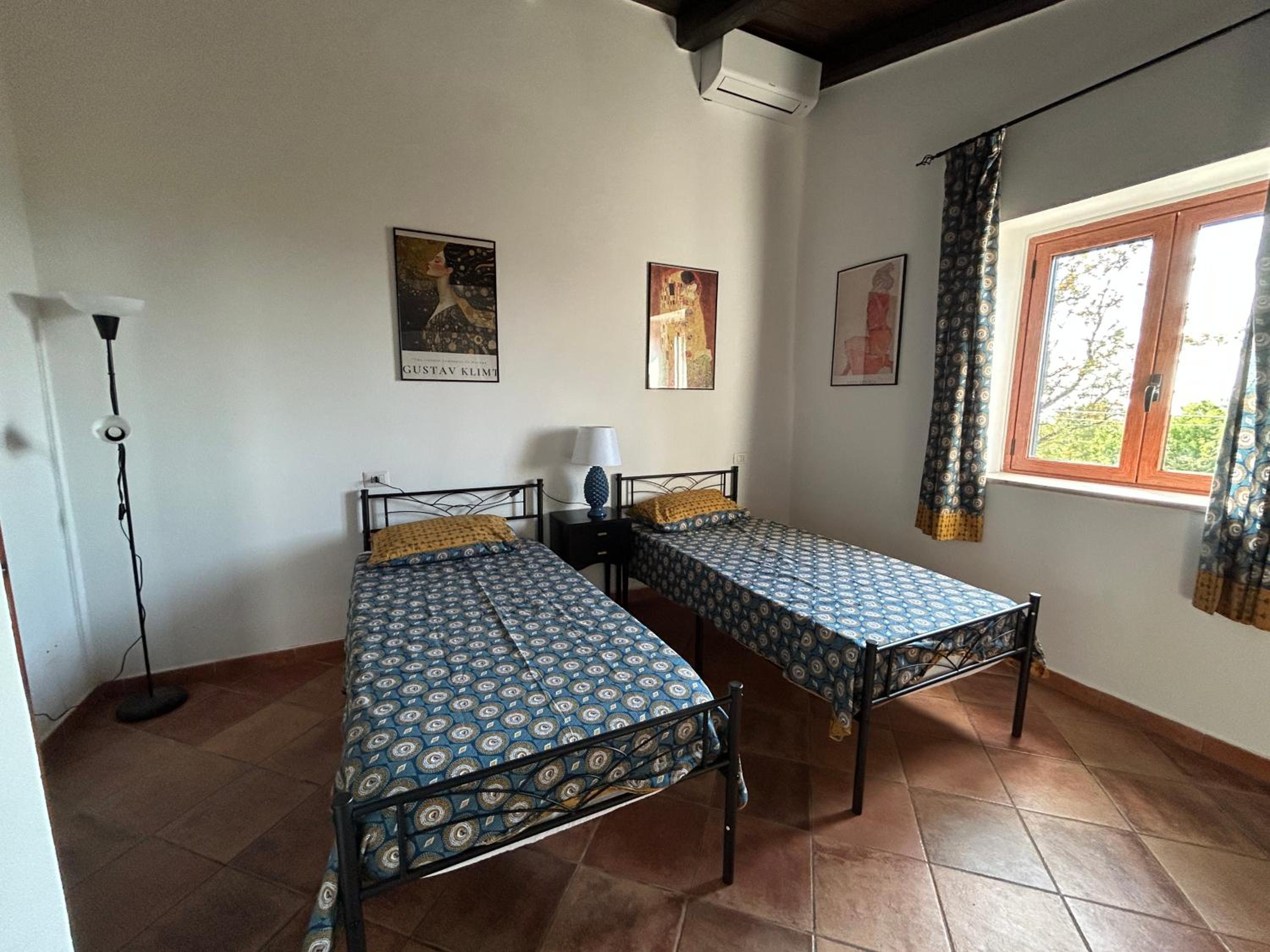 Grande appartamento in casale ristrutturato