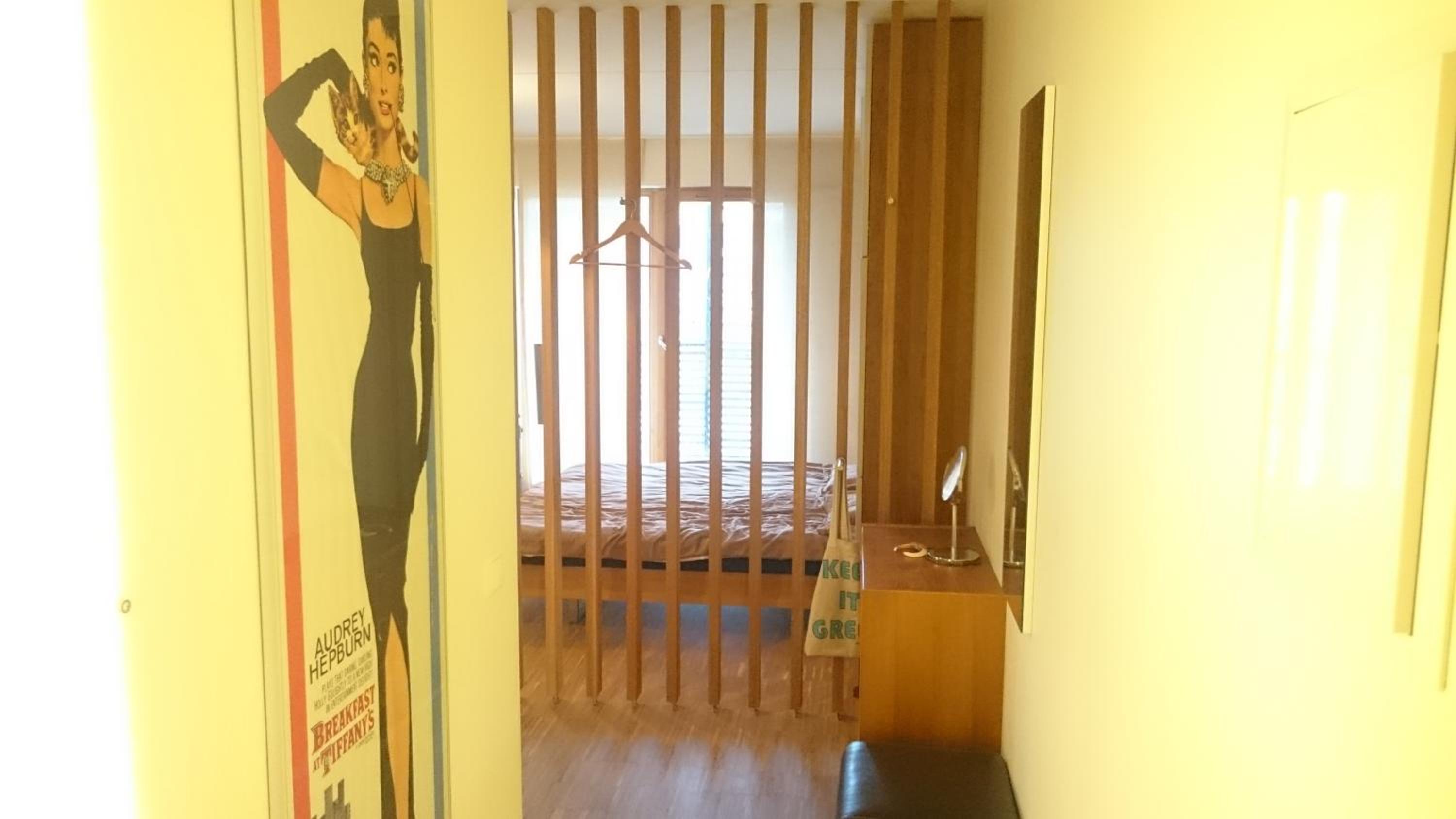 Papli Holiday Studio