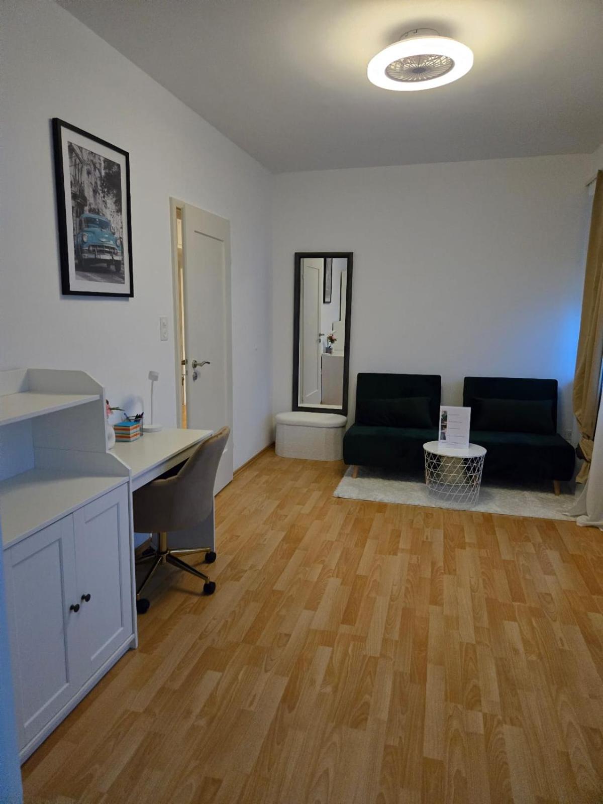LaCasa-Mia Apartment Basel