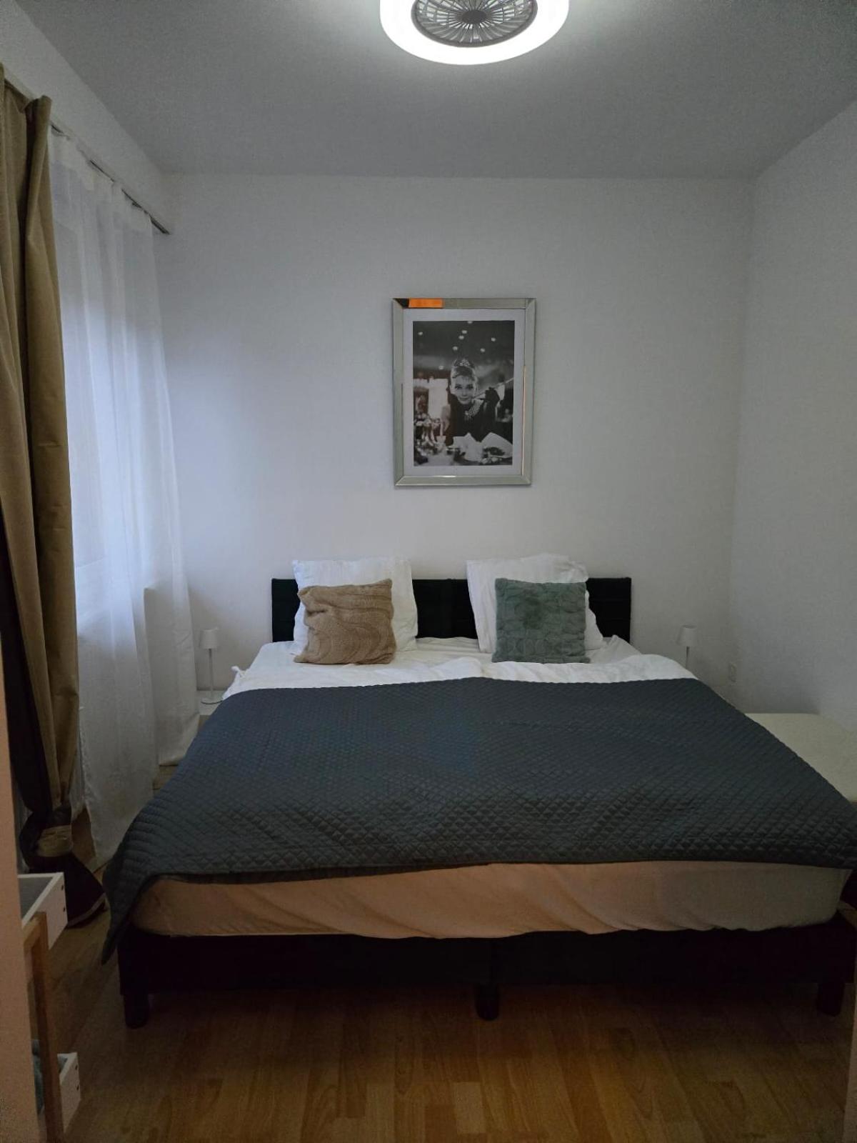 LaCasa-Mia Apartment Basel