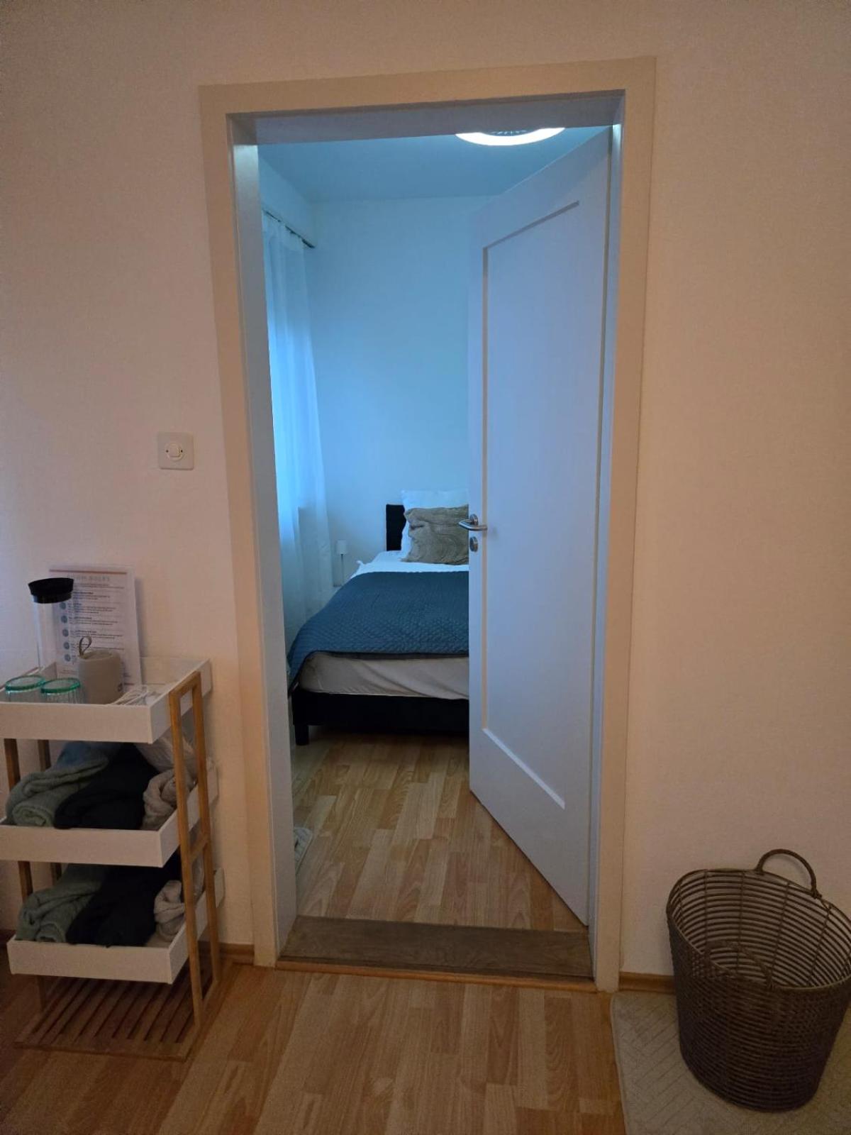LaCasa-Mia Apartment Basel