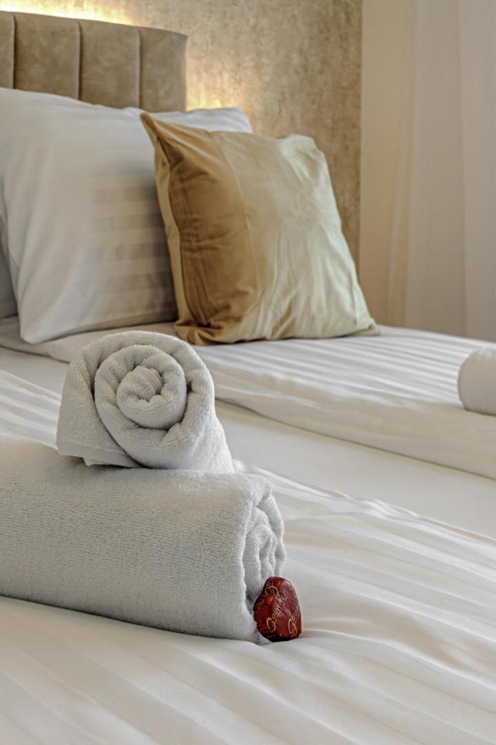 Dioro Luxury Residence - Free garage parking - 3 separate bdr - 2bathr - AC - Self check-in