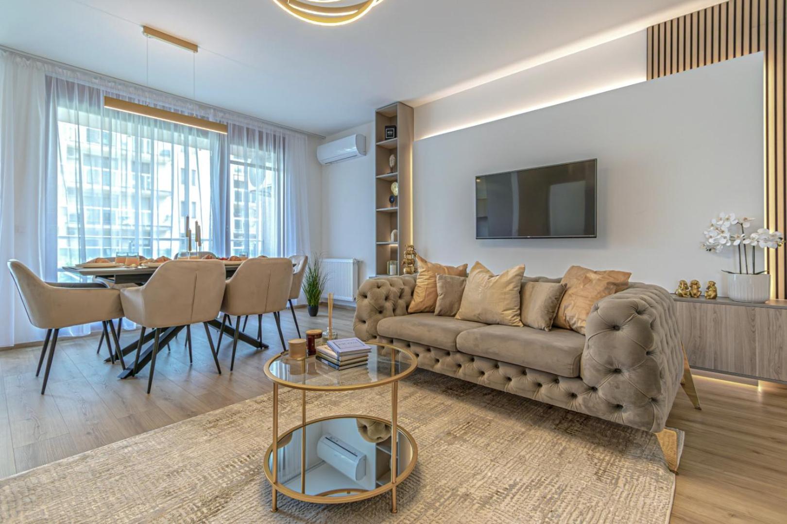 Dioro Luxury Residence - Free garage parking - 3 separate bdr - 2bathr - AC - Self check-in