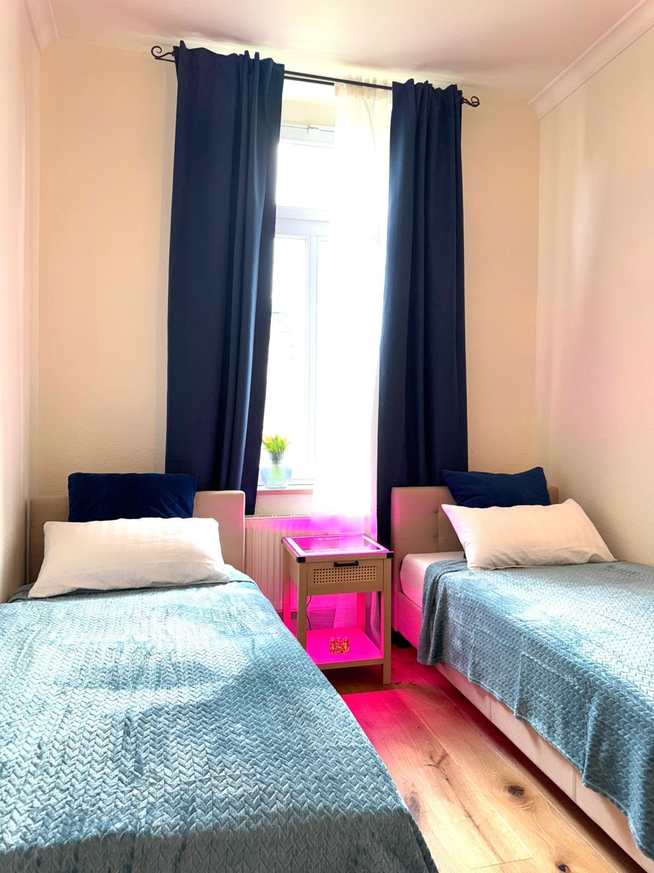 NewCityHome - Chemnitz - 2 Zi - Design Apartment Naomi - Kaßberg - Private Parking