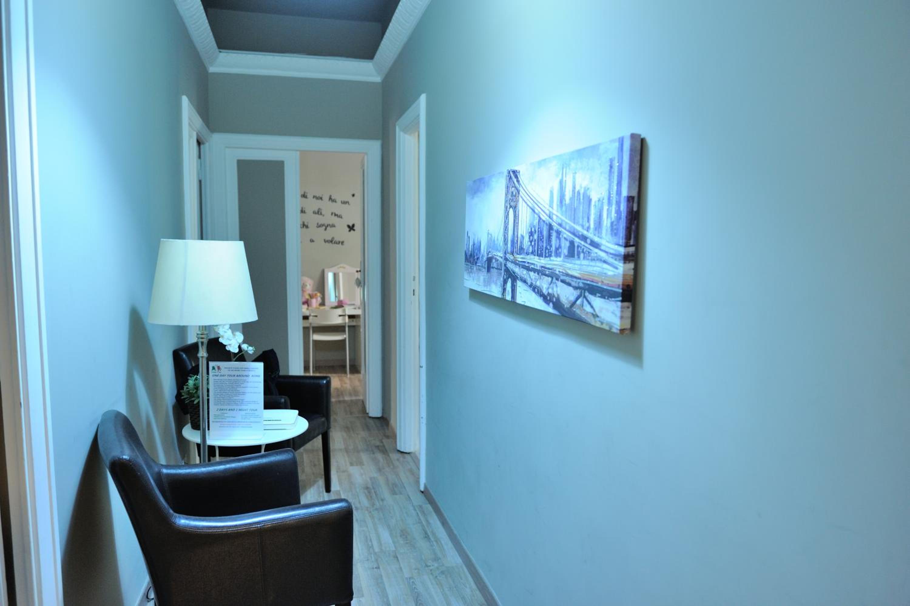 Alexia Home