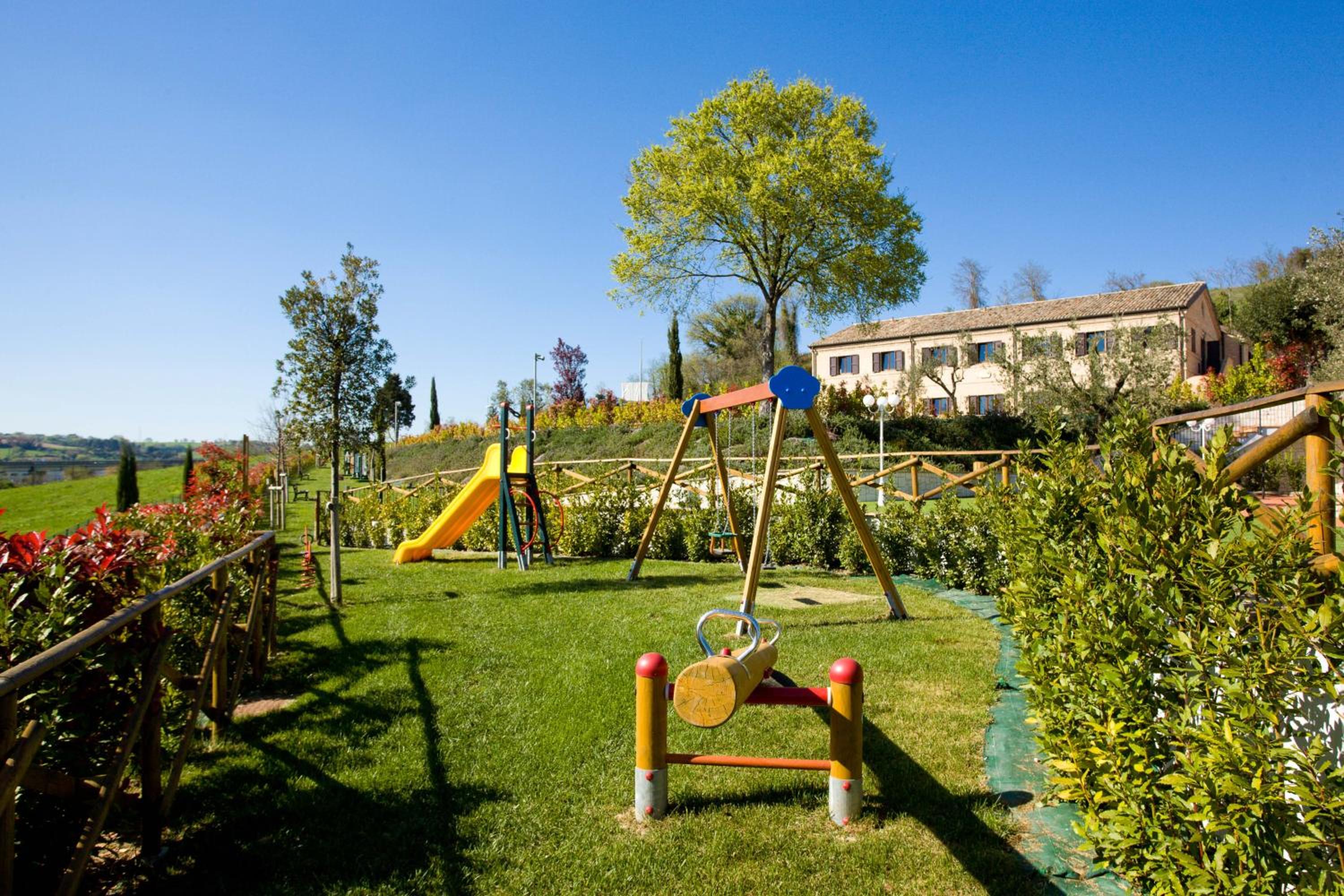 Villa Gens Camuria