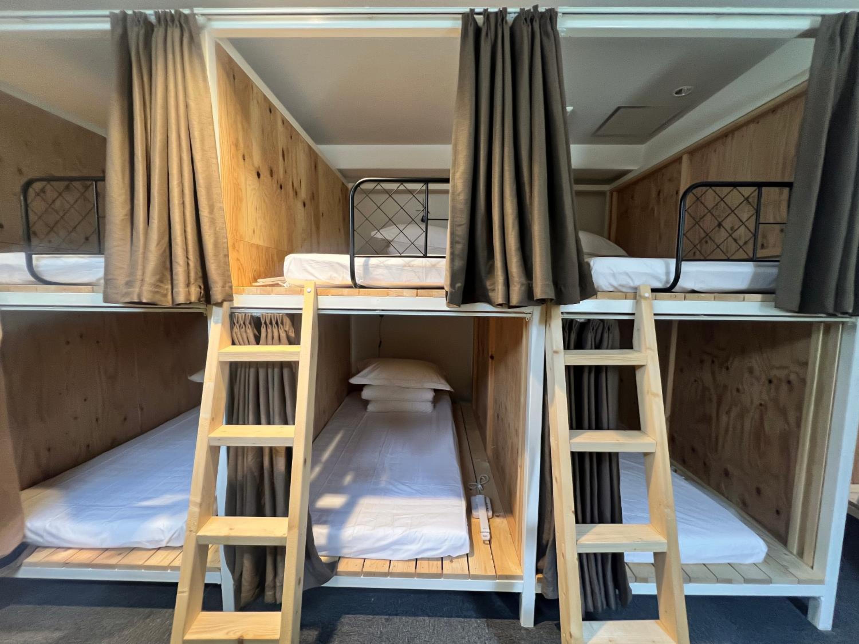 Hostel Hangout Best Value Near Kuromon Market & Namba