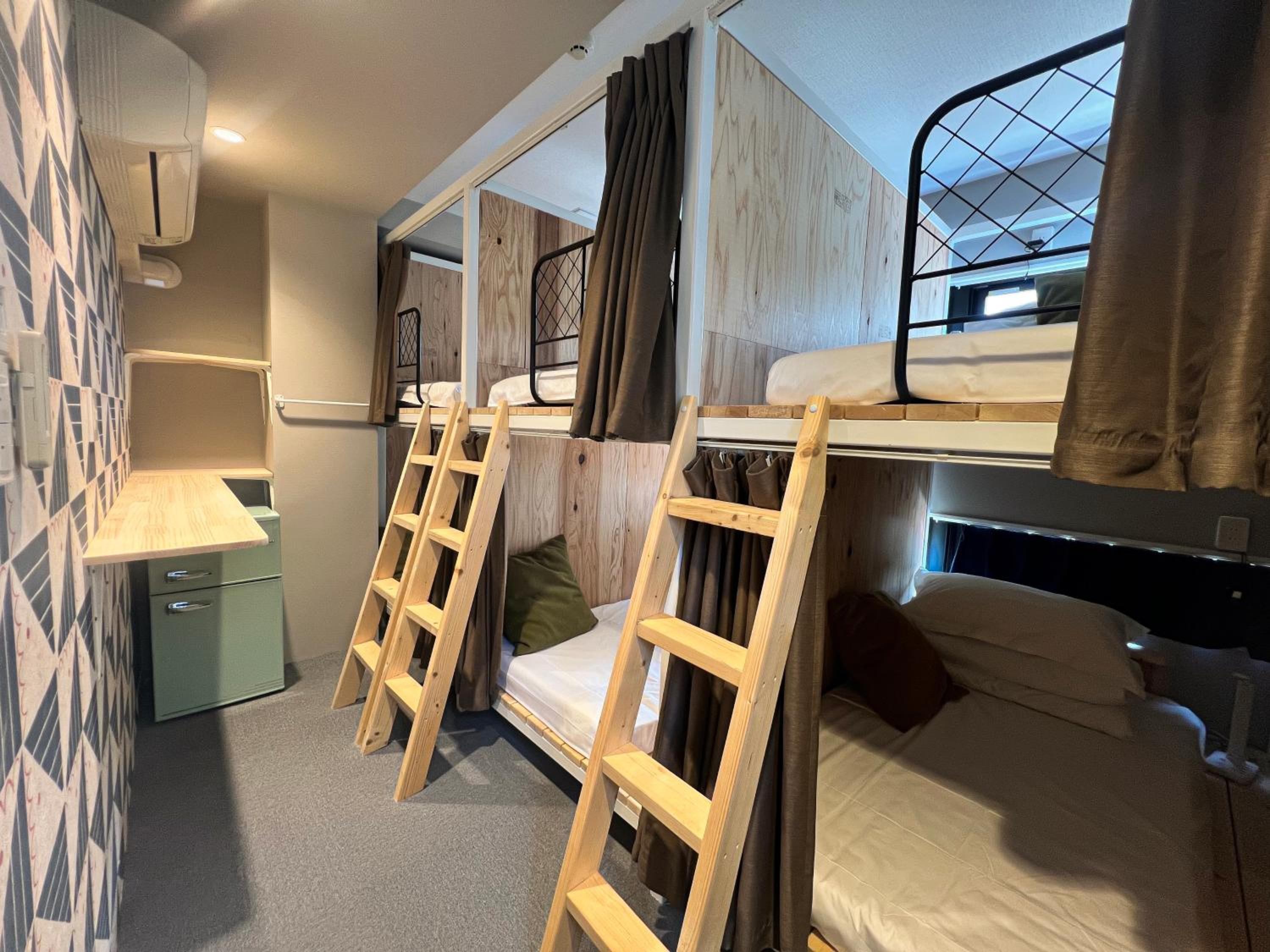 Hostel Hangout Best Value Near Kuromon Market & Namba