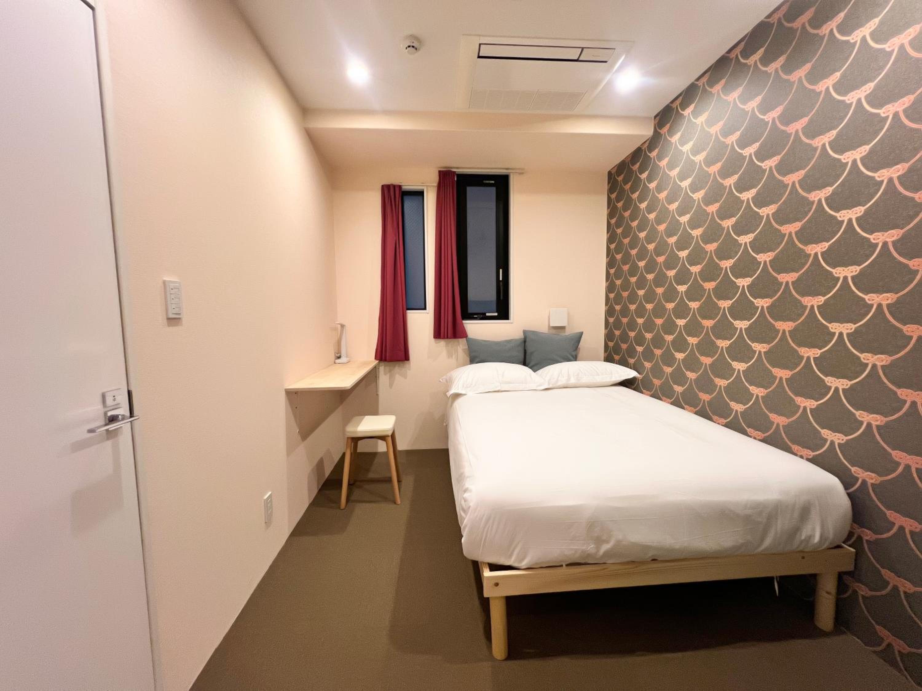 Hostel Hangout Best Value Near Kuromon Market & Namba