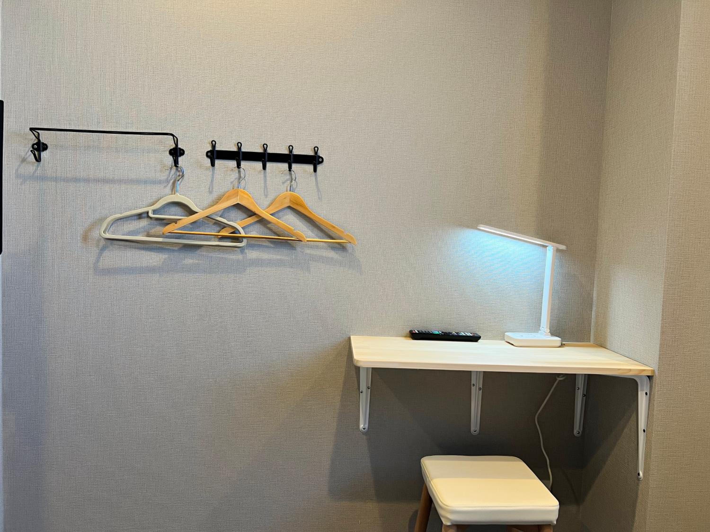 Hostel Hangout Best Value Near Kuromon Market & Namba