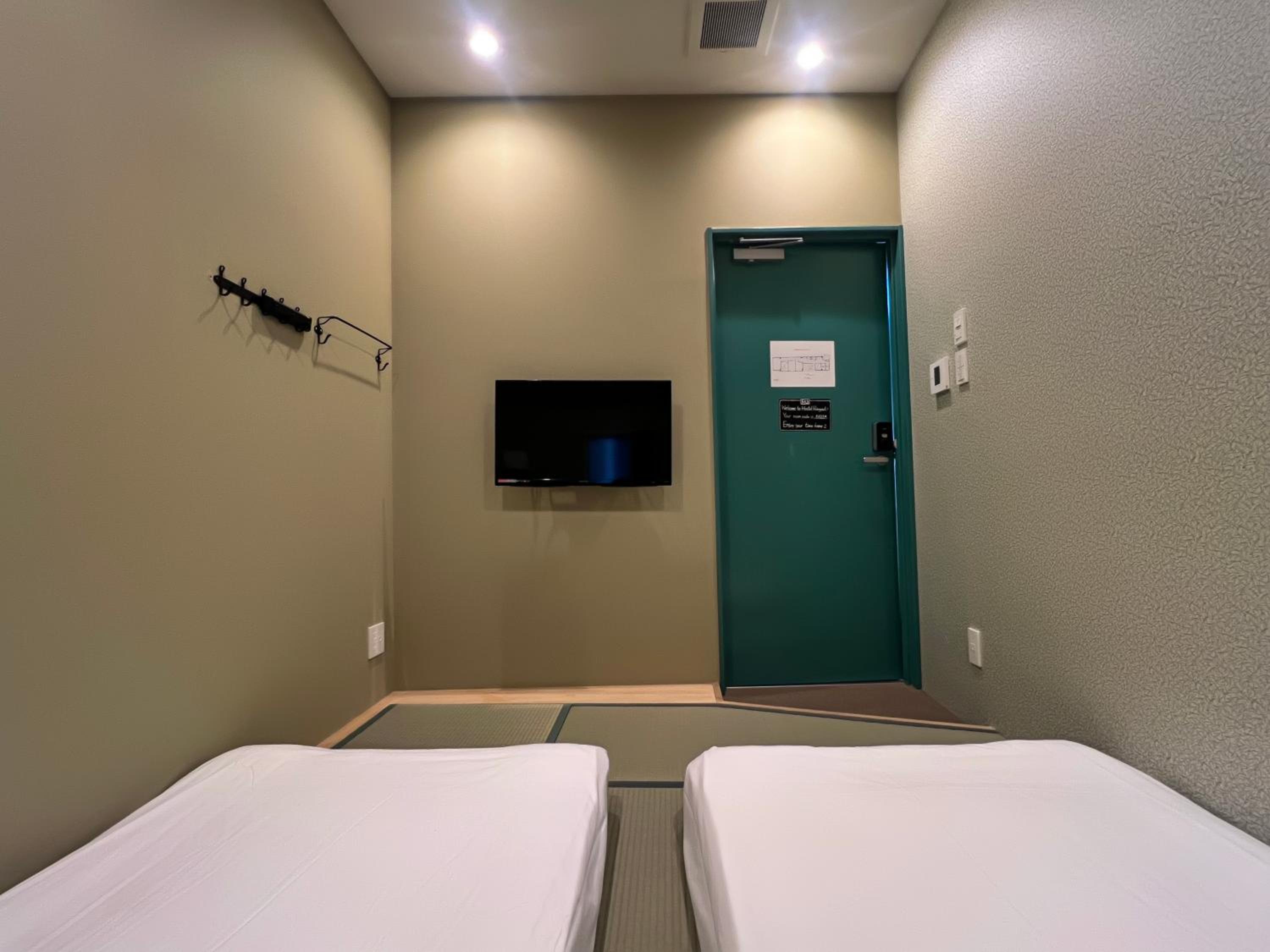 Hostel Hangout Best Value Near Kuromon Market & Namba