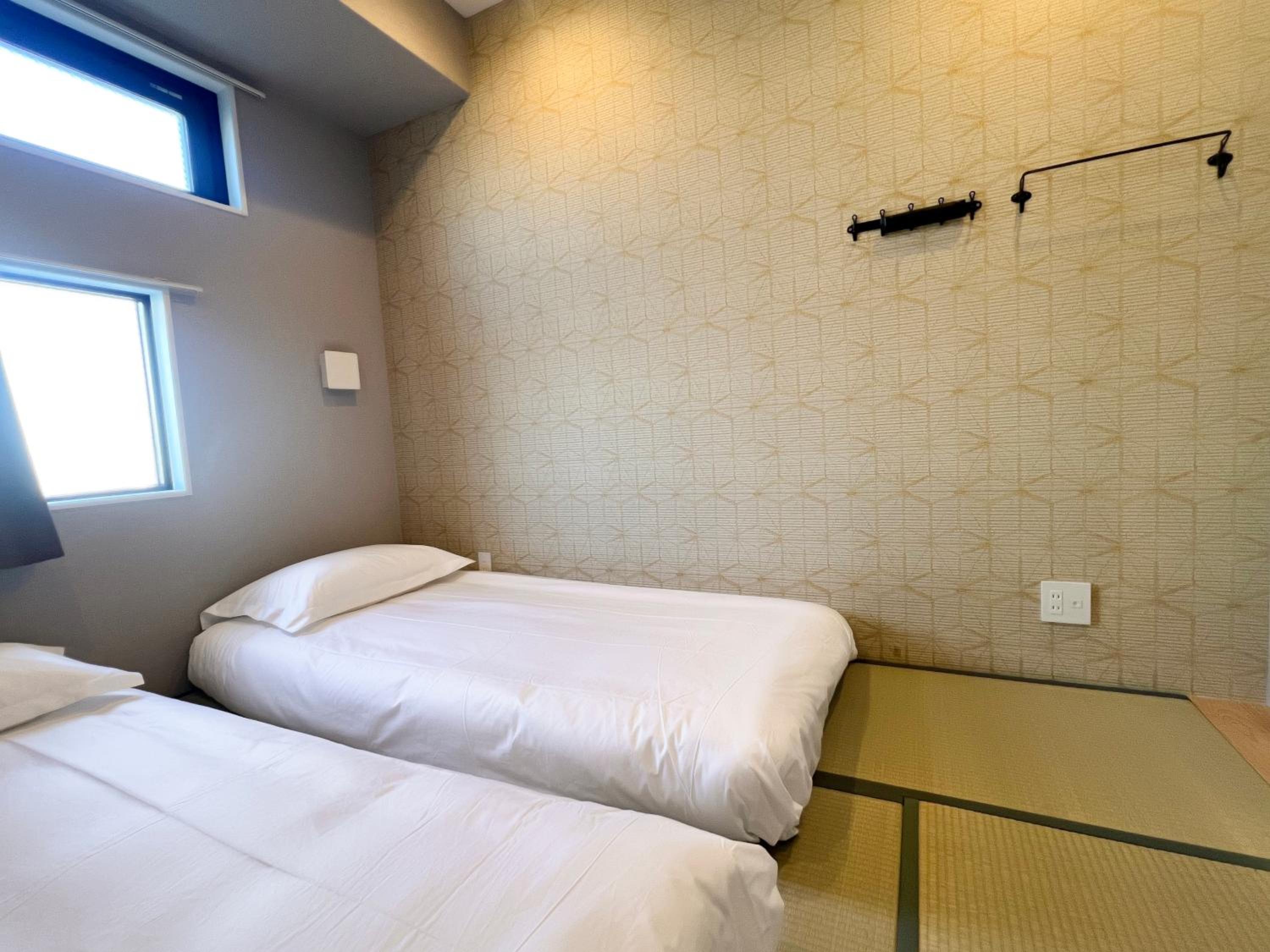 Hostel Hangout Best Value Near Kuromon Market & Namba
