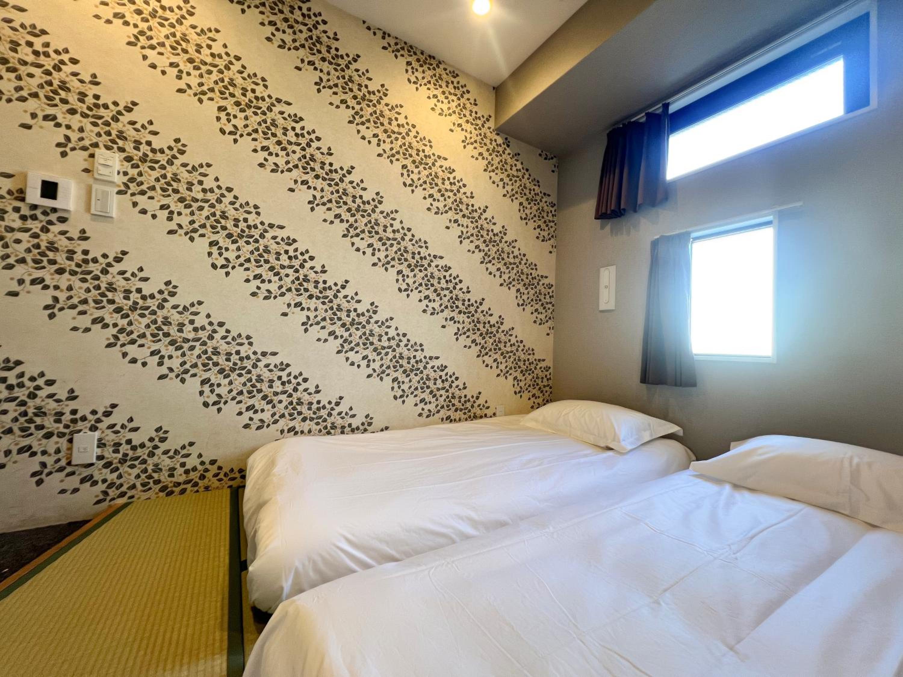 Hostel Hangout Best Value Near Kuromon Market & Namba