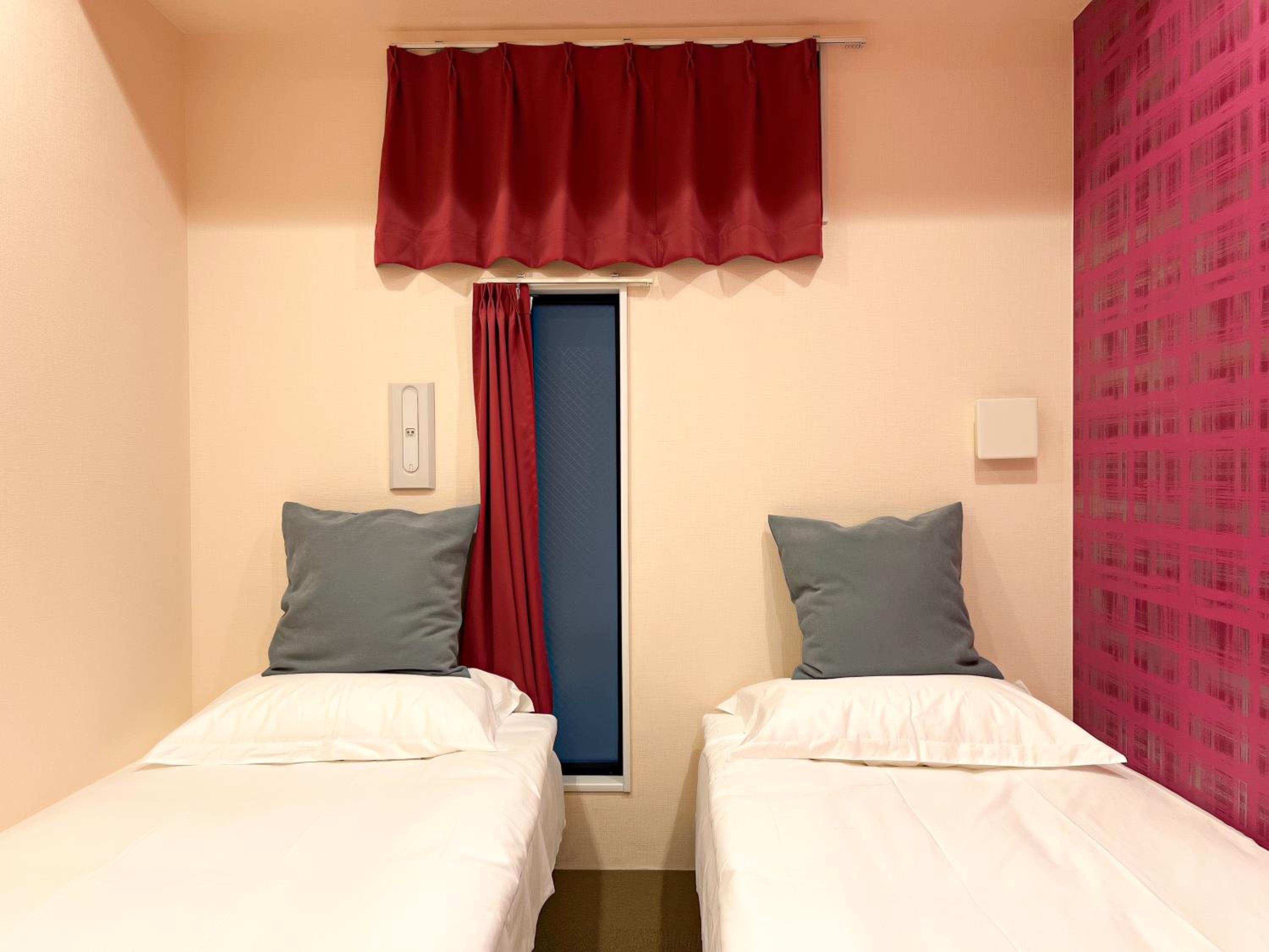 Hostel Hangout Best Value Near Kuromon Market & Namba