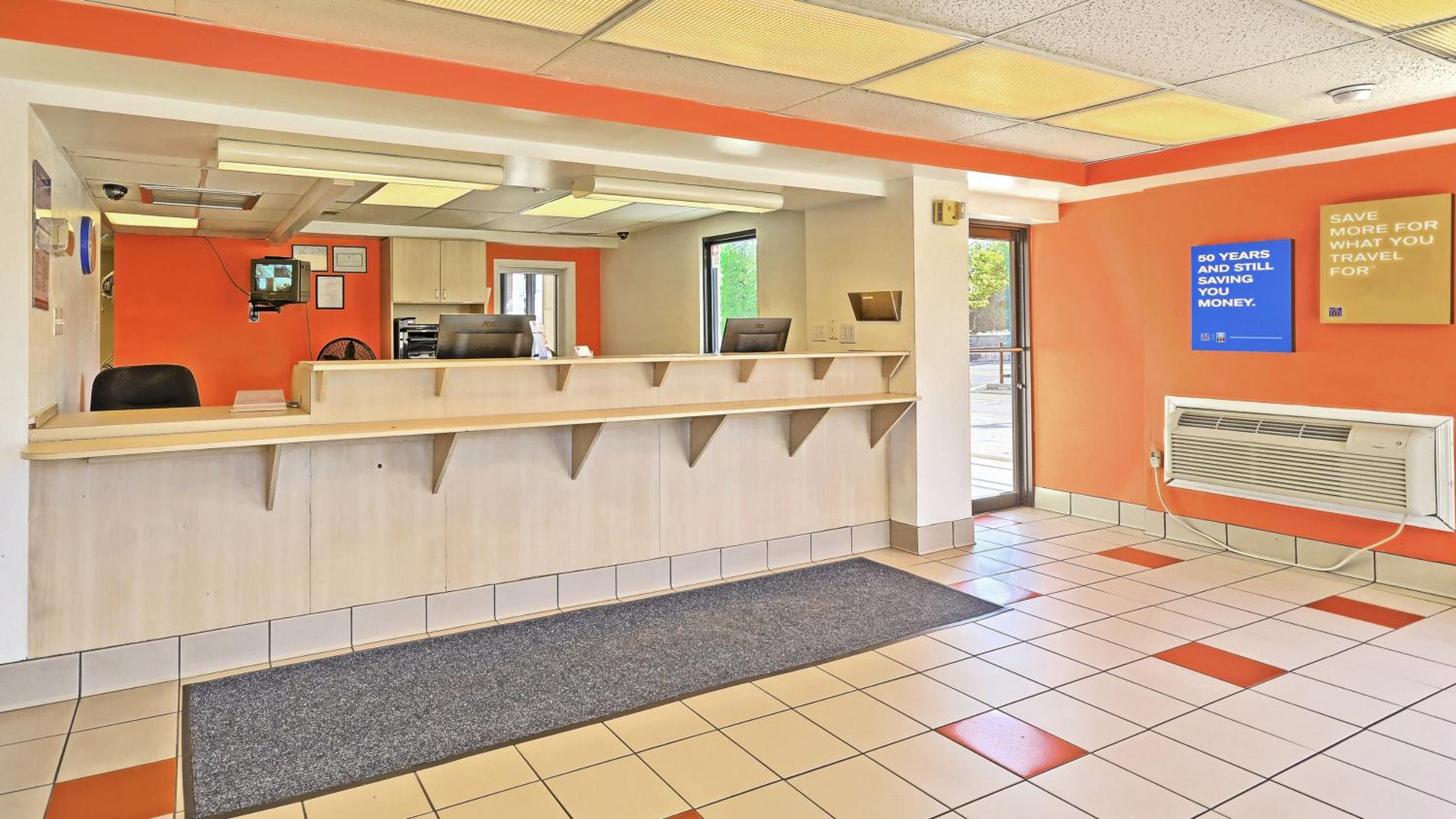 Motel 6-Maple Shade Township, NJ - Philadelphia - Mt Laurel - Property Image 25