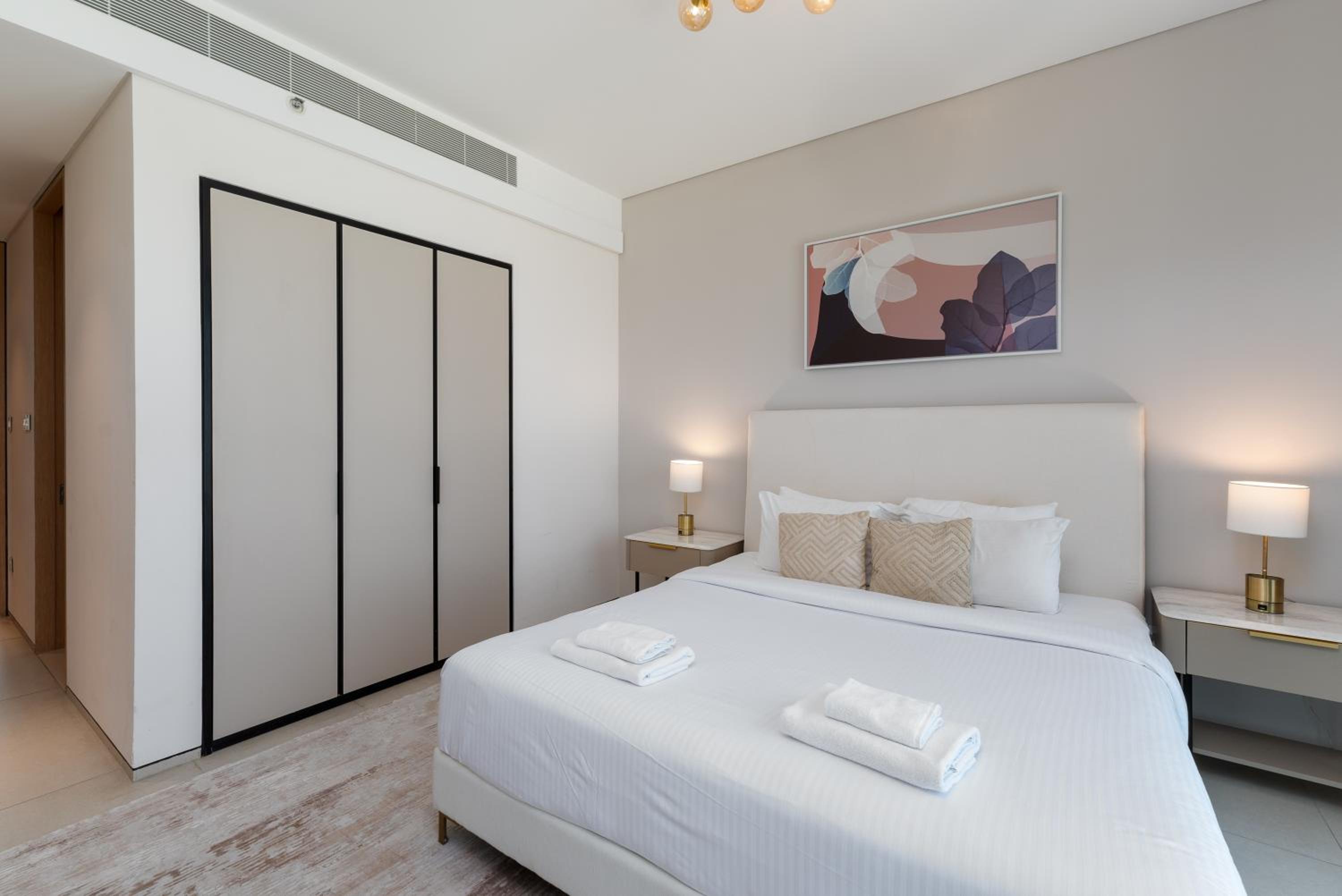Address JBR with Sea View & Maid Room - Mint Stay
