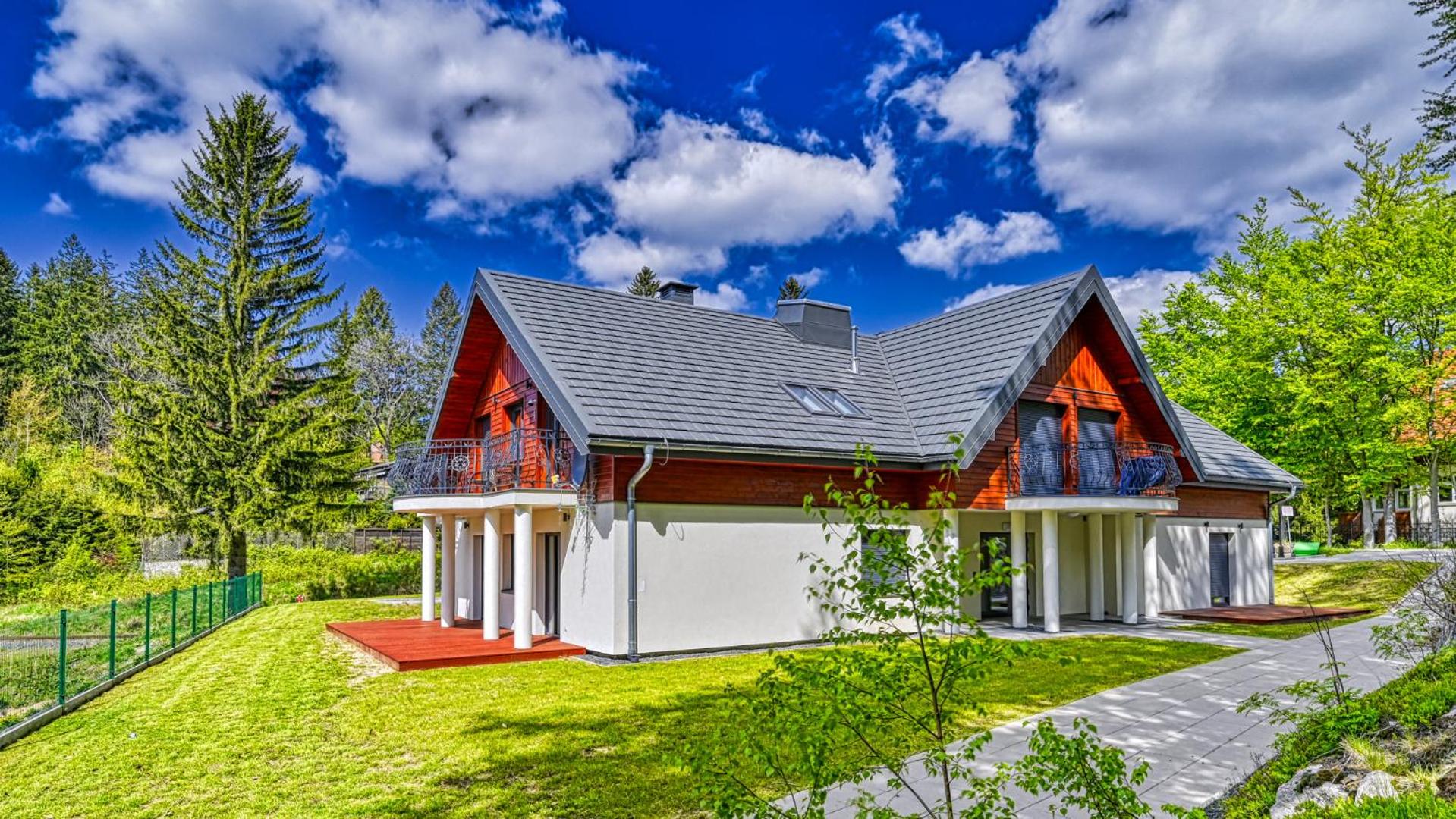 Apartamenty SKI & SKY by Royal Aparts