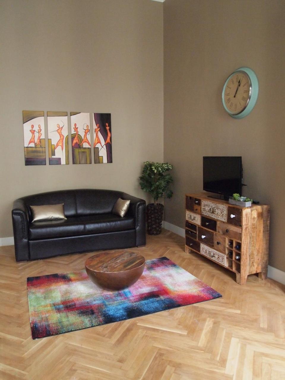 Suit Mondain Apartment Budapest