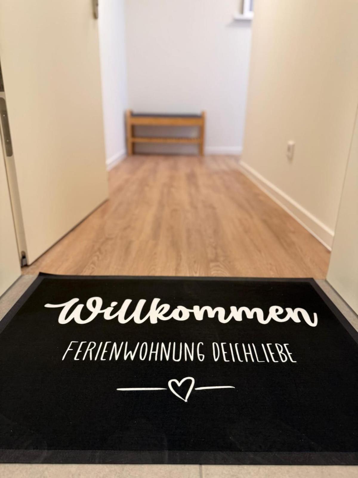 Urlaub an der Nordsee - Exklusive Penthouse-Ferienwohnung Deichliebe in Tossens