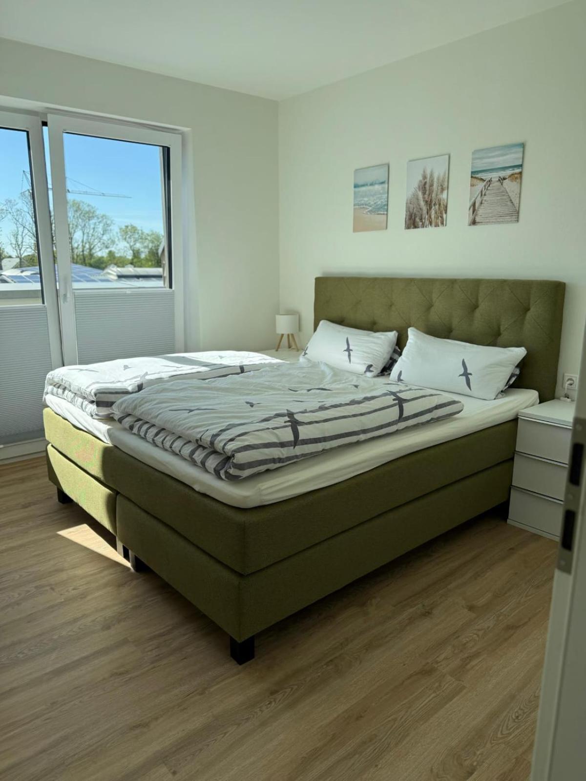Urlaub an der Nordsee - Exklusive Penthouse-Ferienwohnung Deichliebe in Tossens