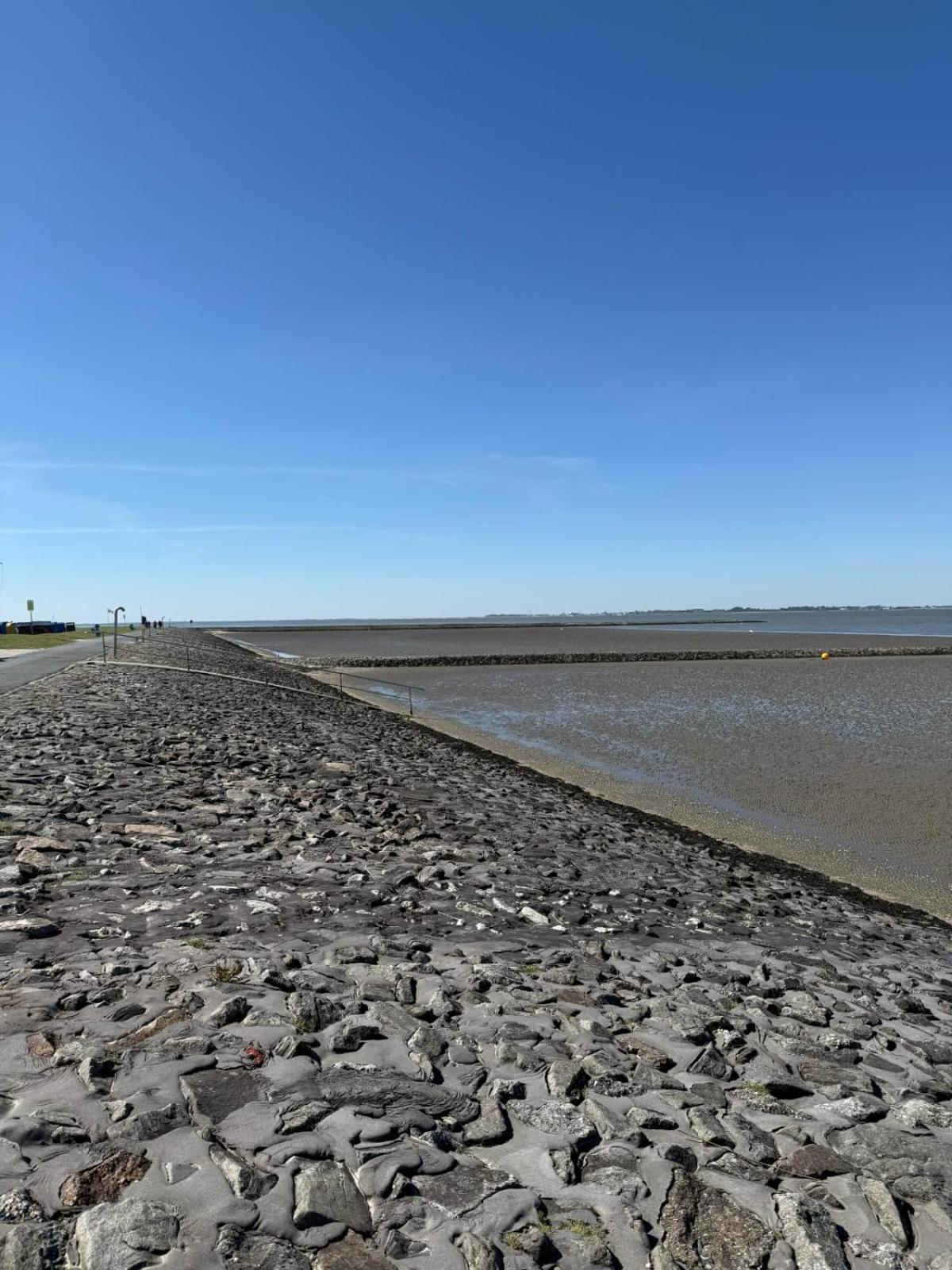 Urlaub an der Nordsee - Exklusive Penthouse-Ferienwohnung Deichliebe in Tossens