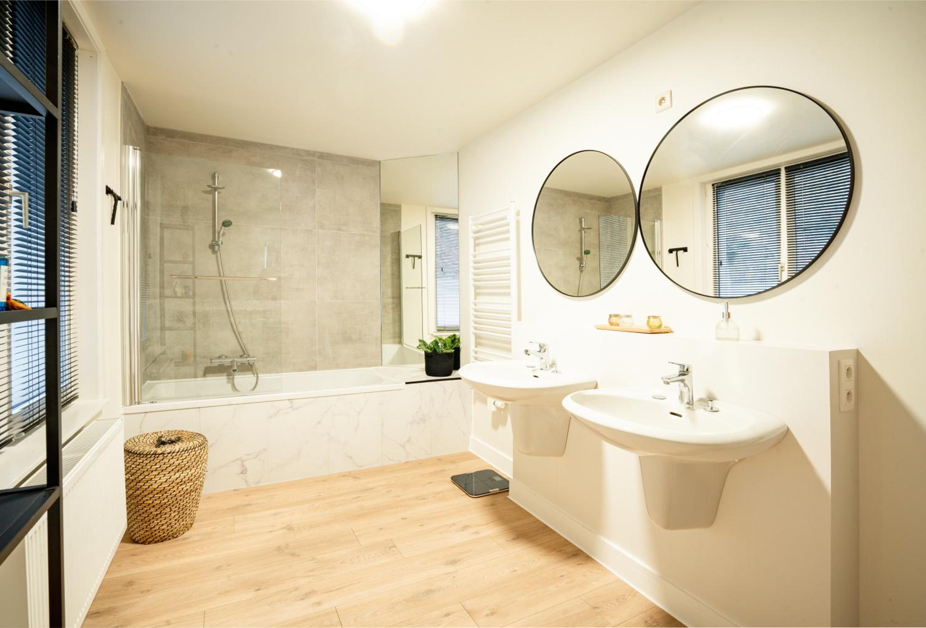 House with 5 Bedrooms - Ideal for Families & Groups