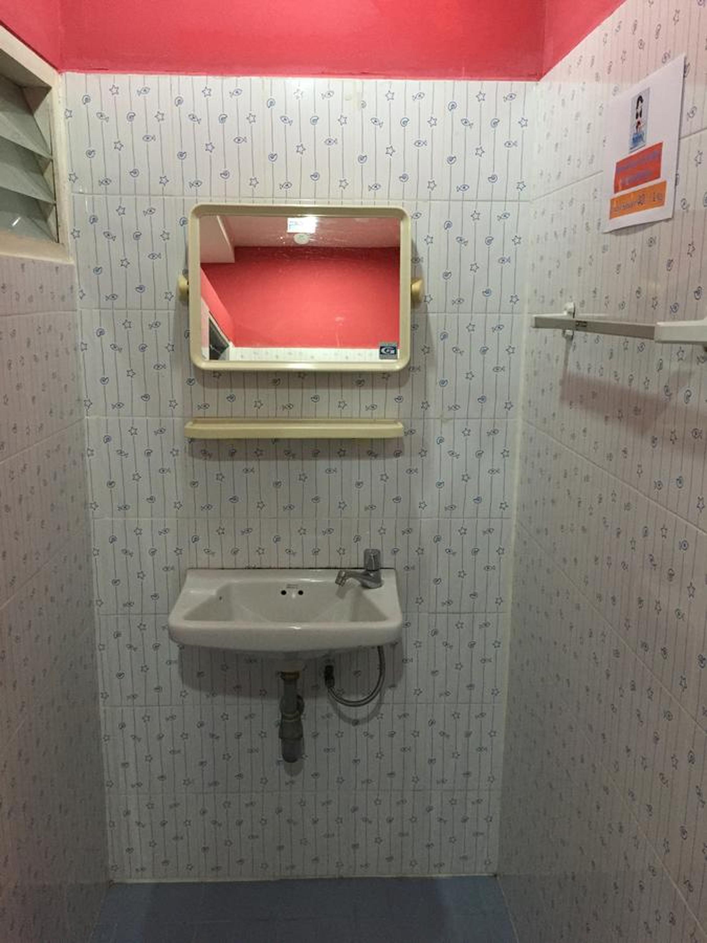 Ricos Honey Place Guesthouse