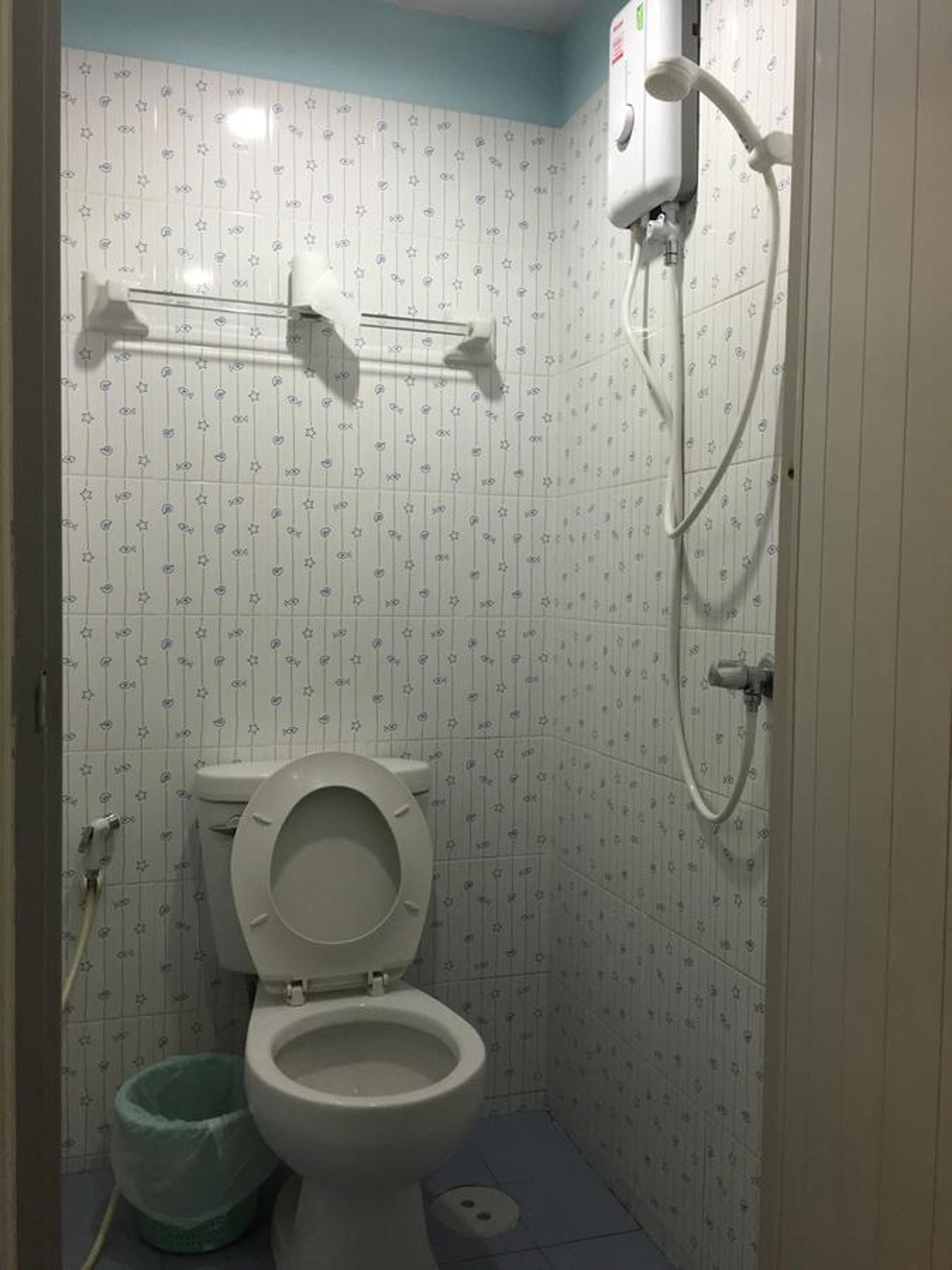 Ricos Honey Place Guesthouse