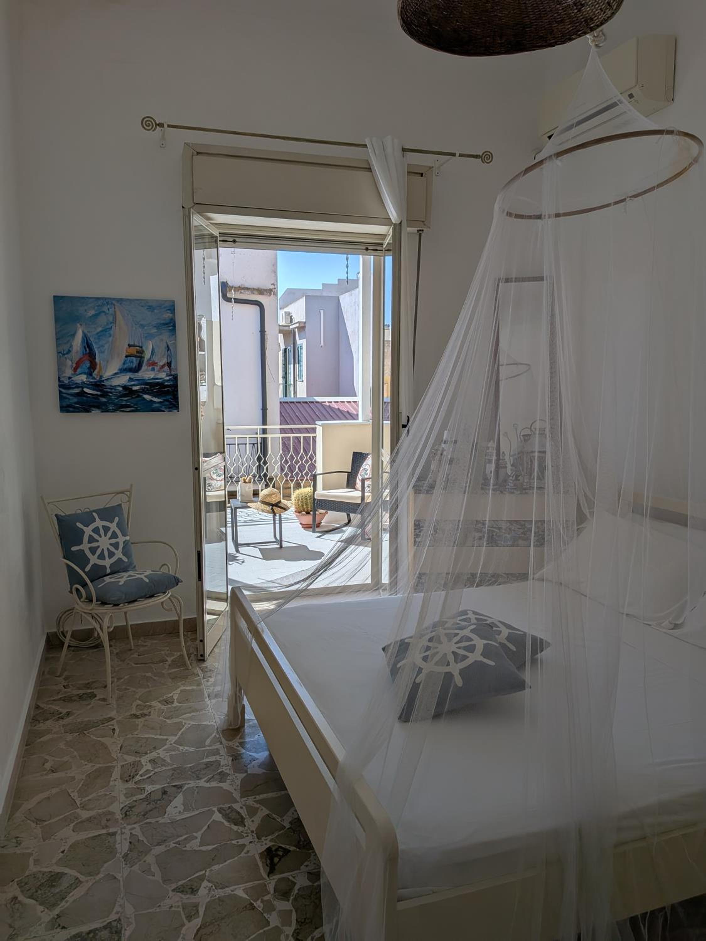 Libeccio House - Relax con Balcone Privato ad Avola