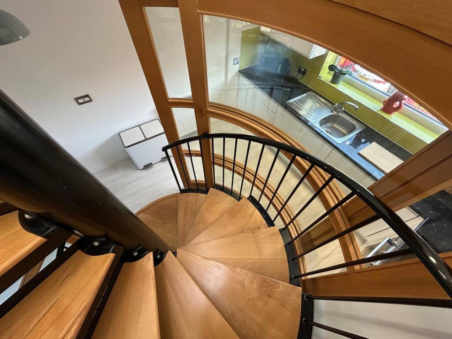 2-Bedroom Modern Home in Historic Lincoln