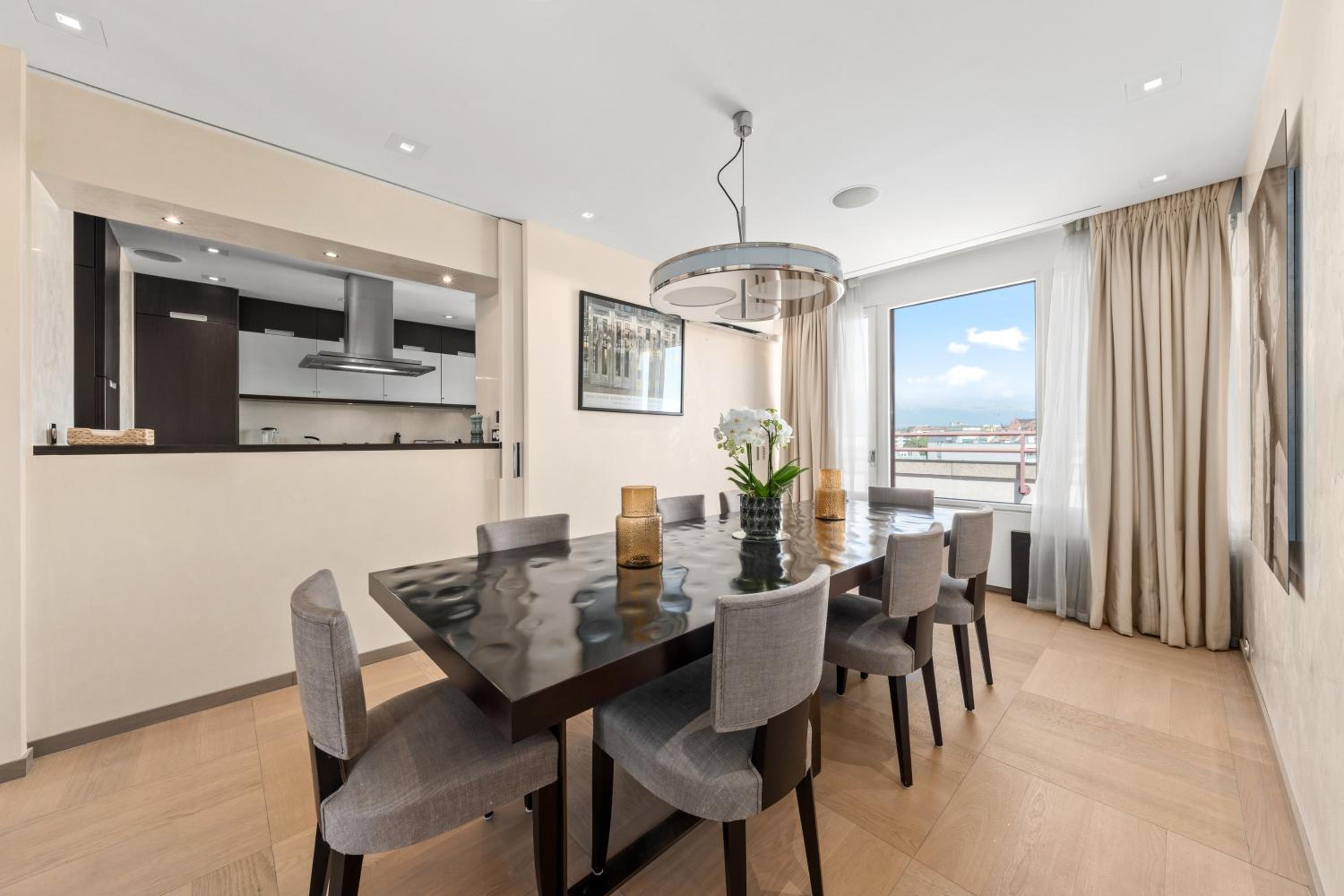 Exclusive 3 Bedroom Luxury penthouse