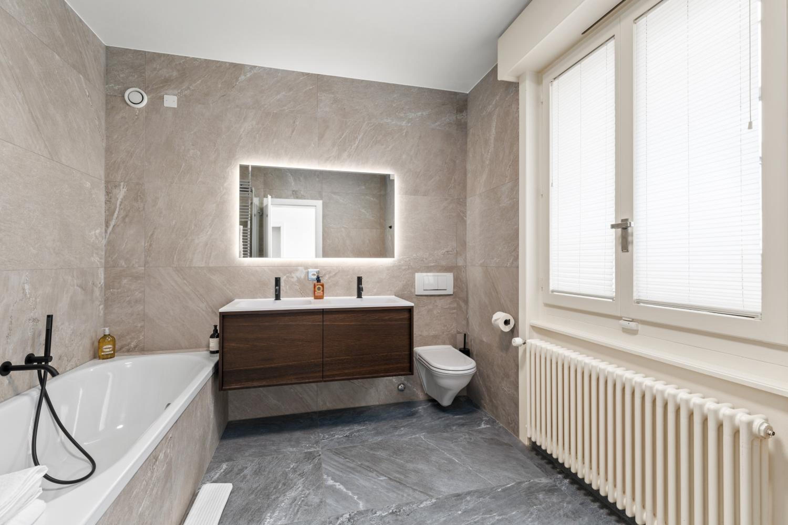Exclusive 3 Bedroom Luxury penthouse
