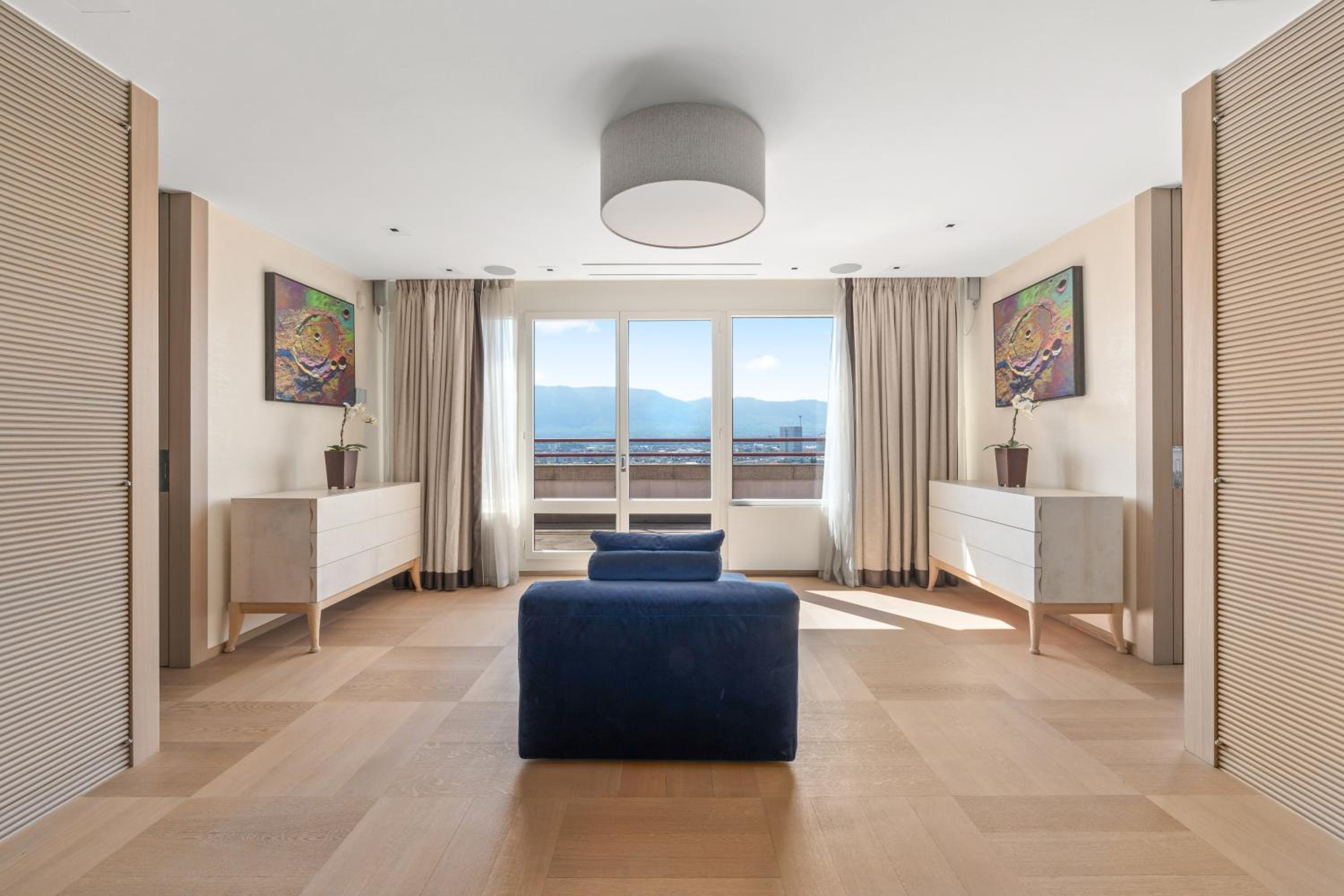 Exclusive 3 Bedroom Luxury penthouse