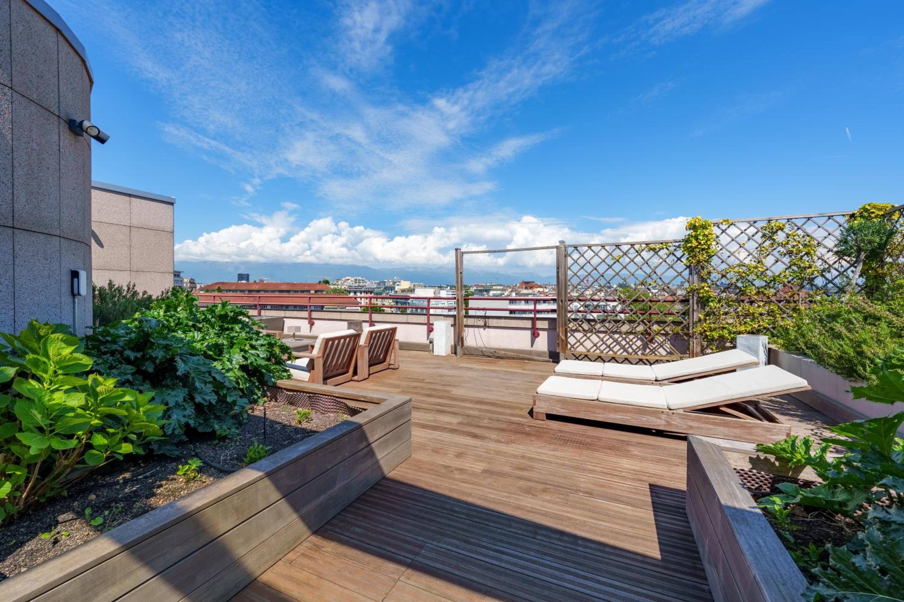 Exclusive 3 Bedroom Luxury penthouse
