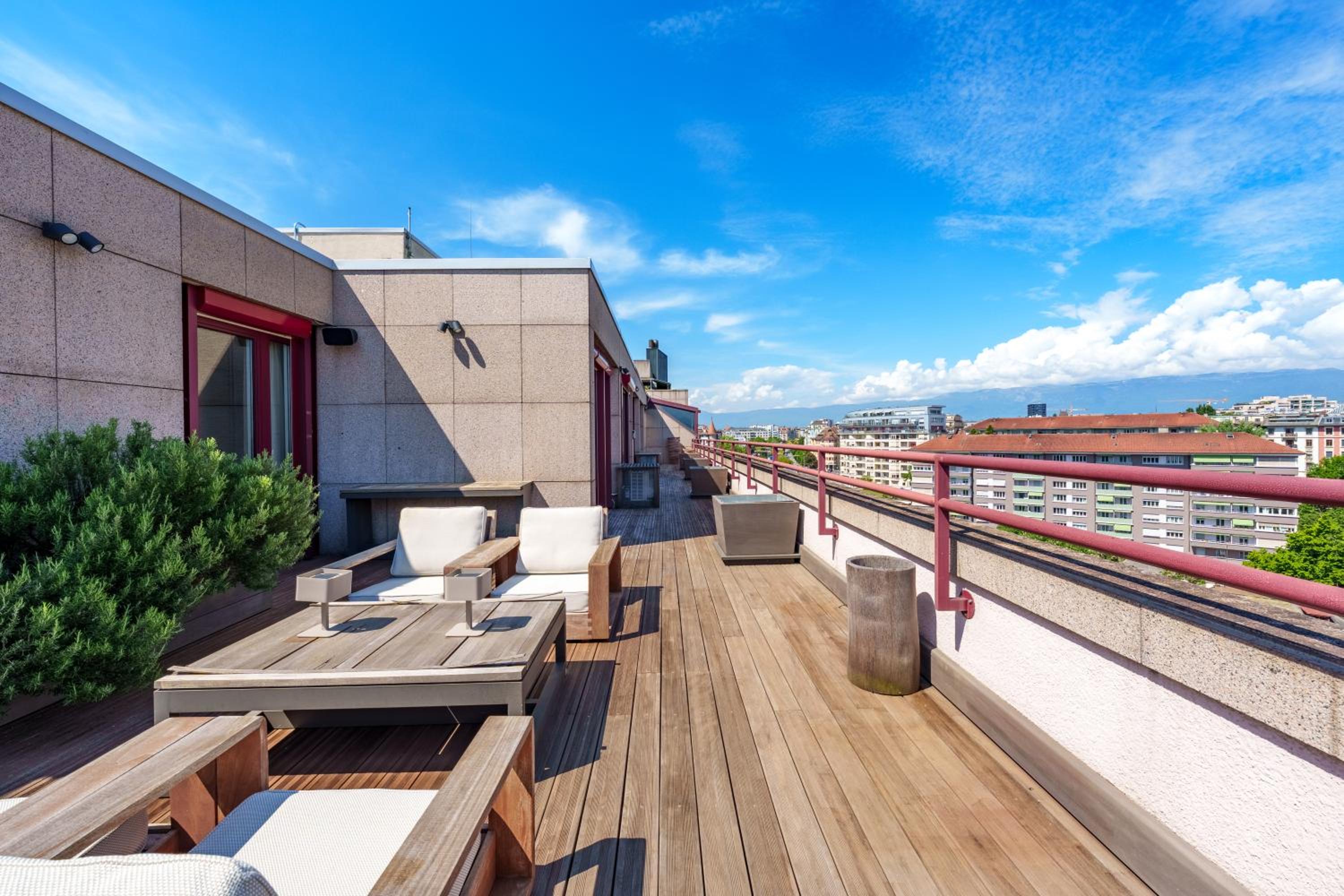 Exclusive 3 Bedroom Luxury penthouse