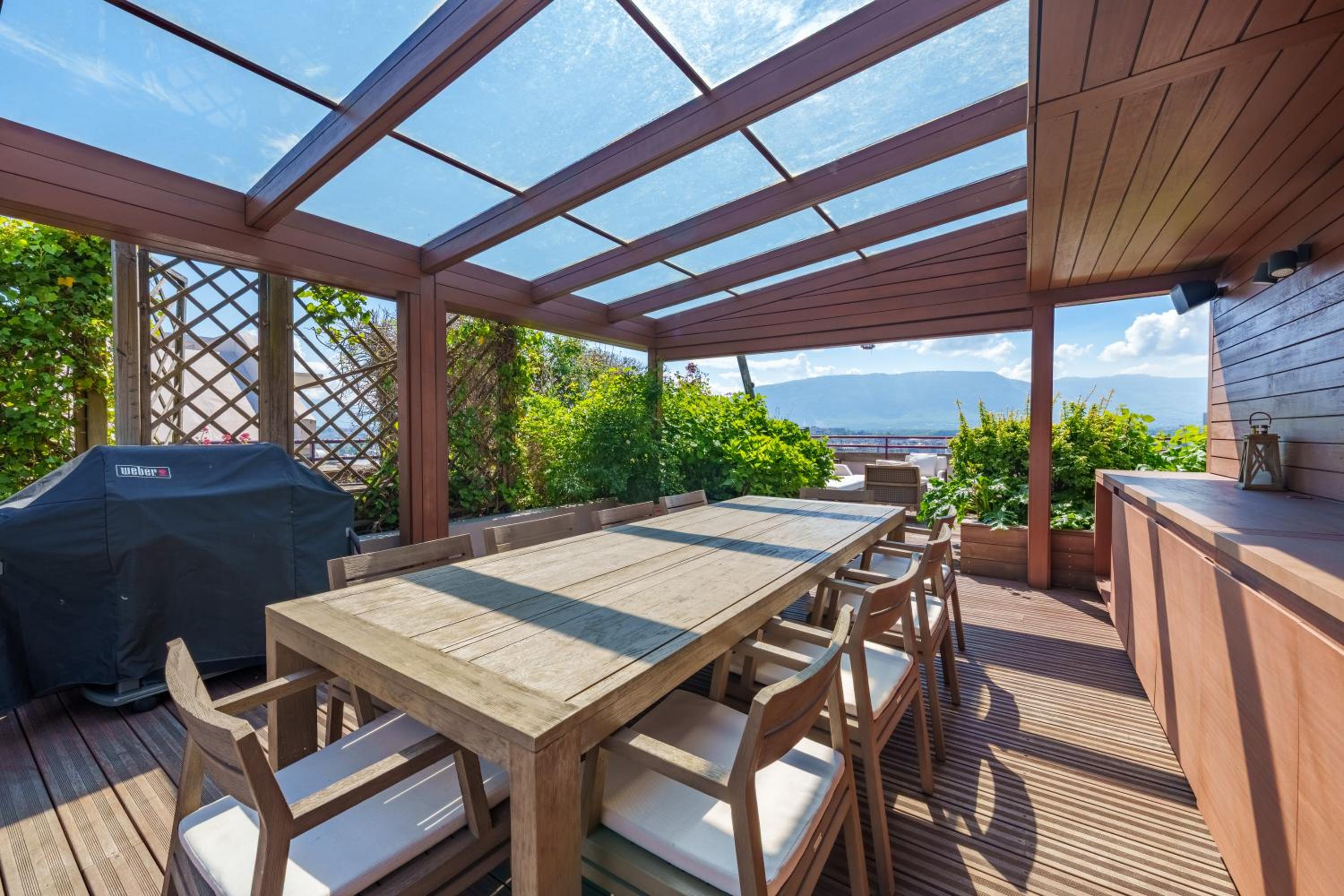 Exclusive 3 Bedroom Luxury penthouse