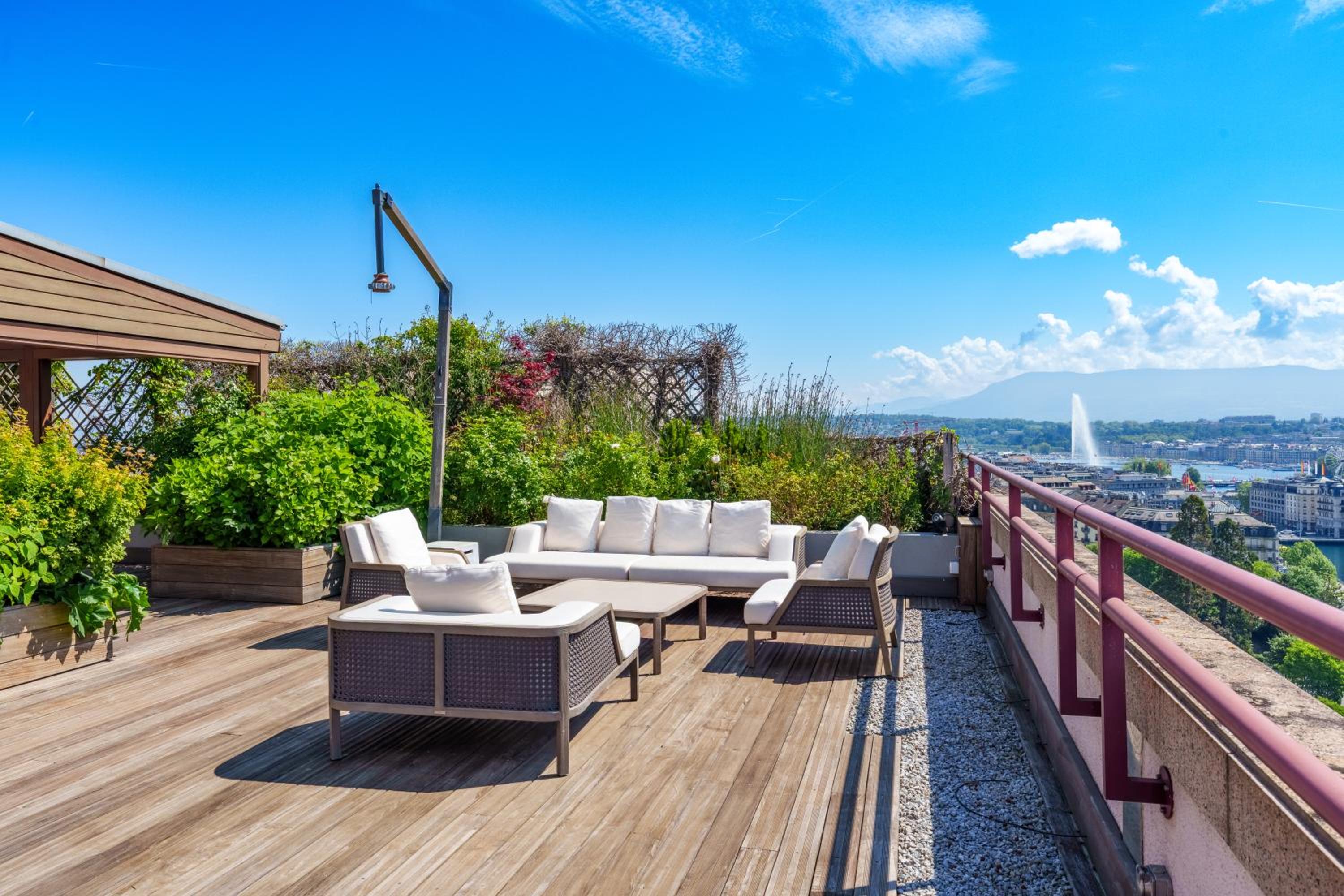 Exclusive 3 Bedroom Luxury penthouse